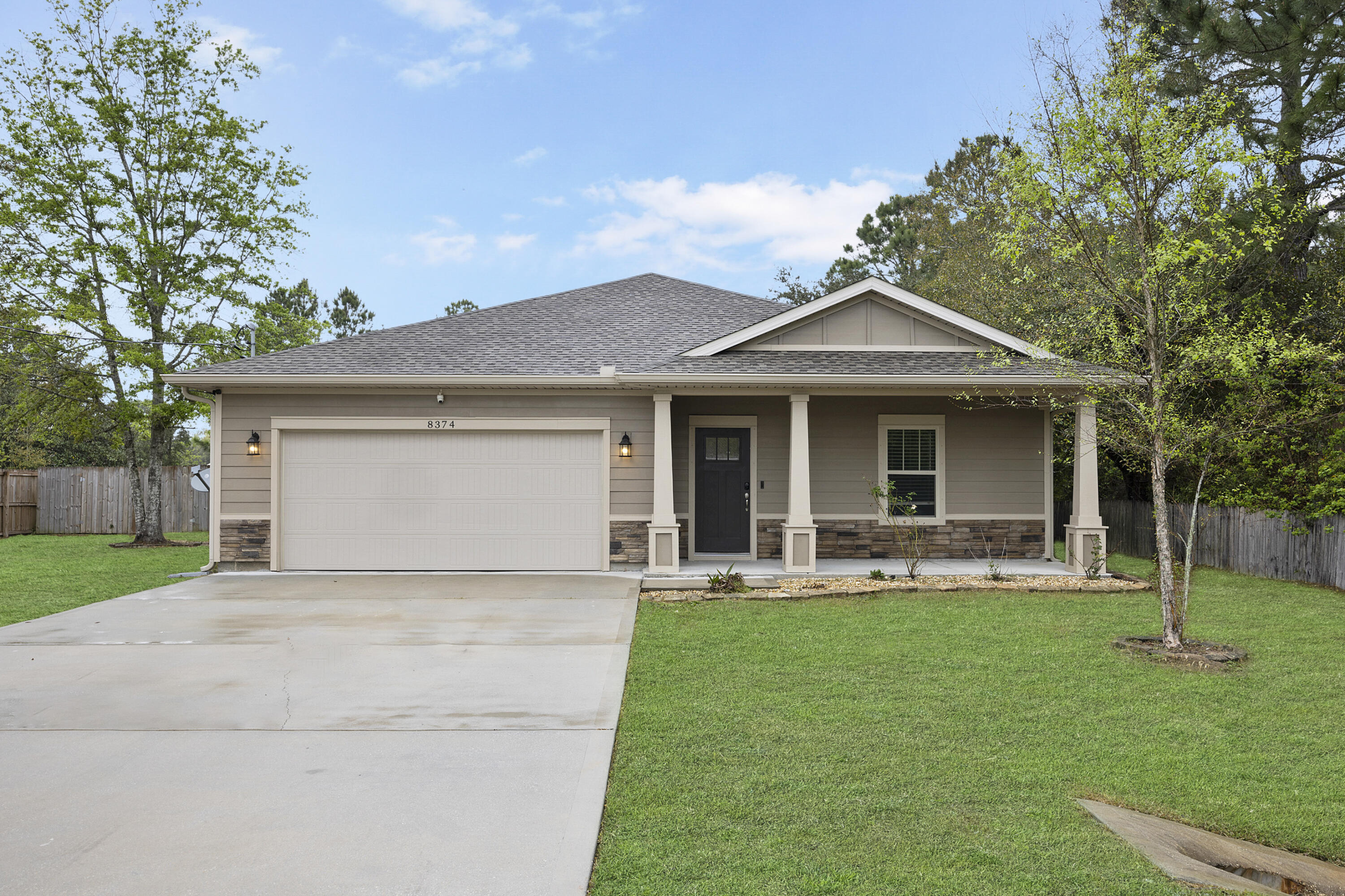 NAVARRE S/D 2ND ADDN - Residential