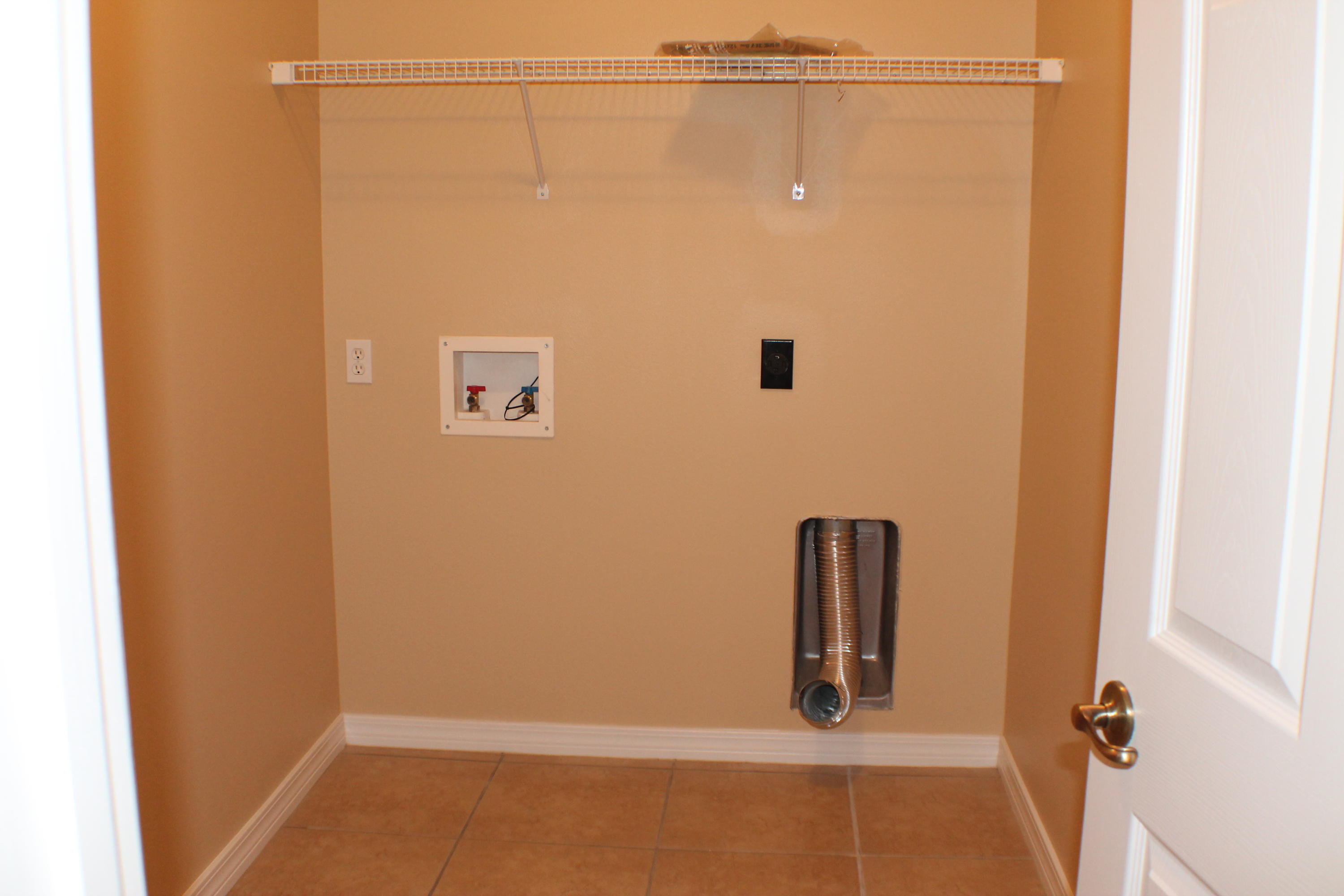 CARNEGIE HILLS PH 1 - Residential Lease