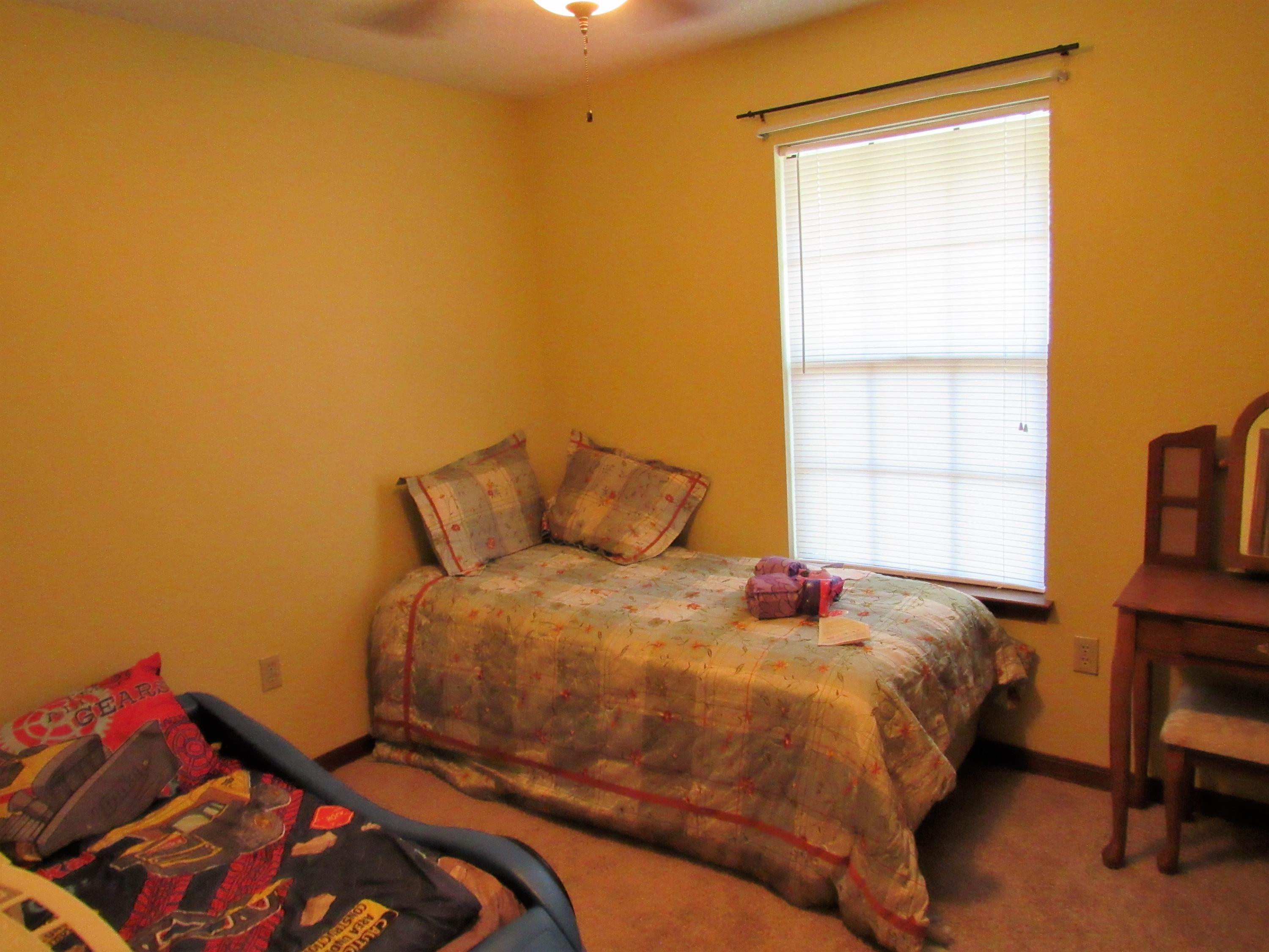PALM CREST - Residential Lease