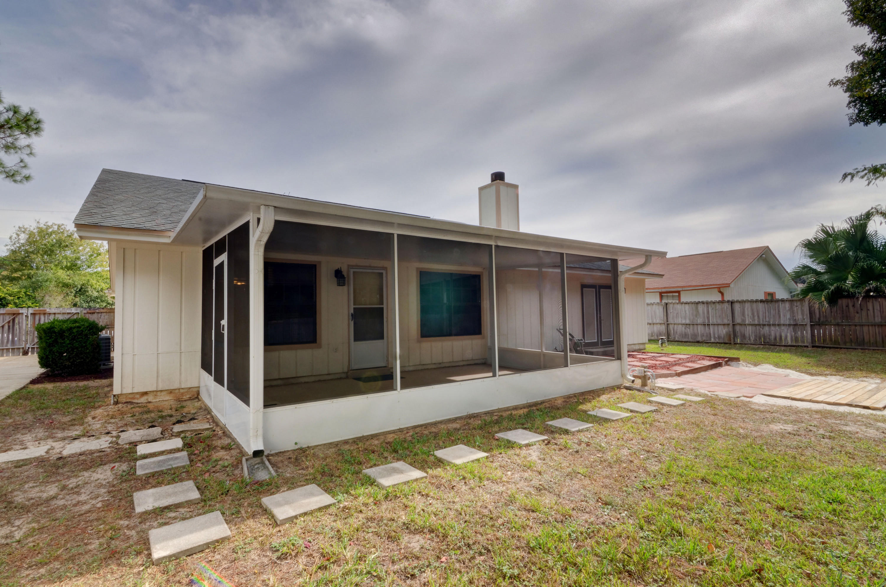 QUAIL RUN - Residential