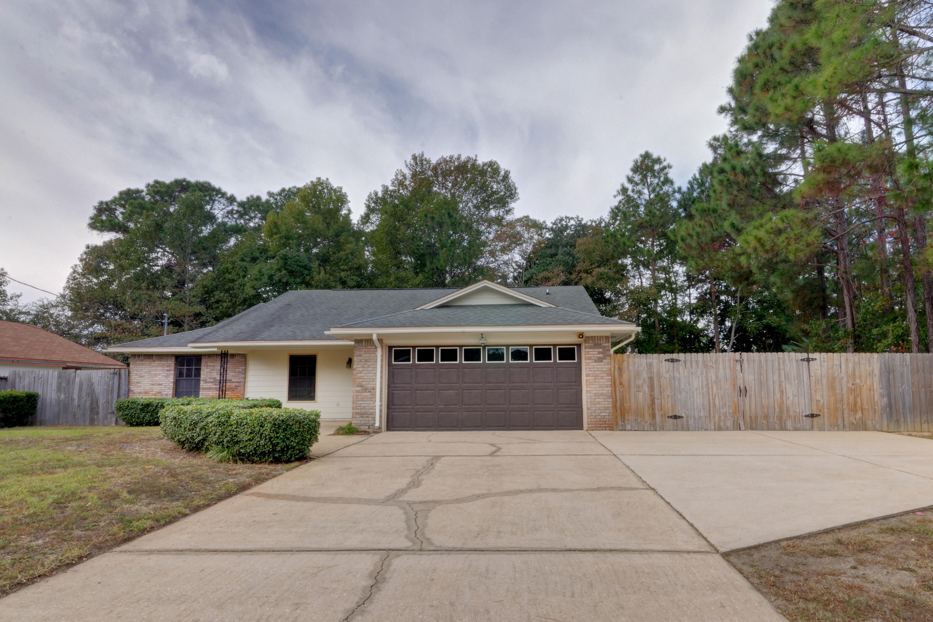 QUAIL RUN - Residential