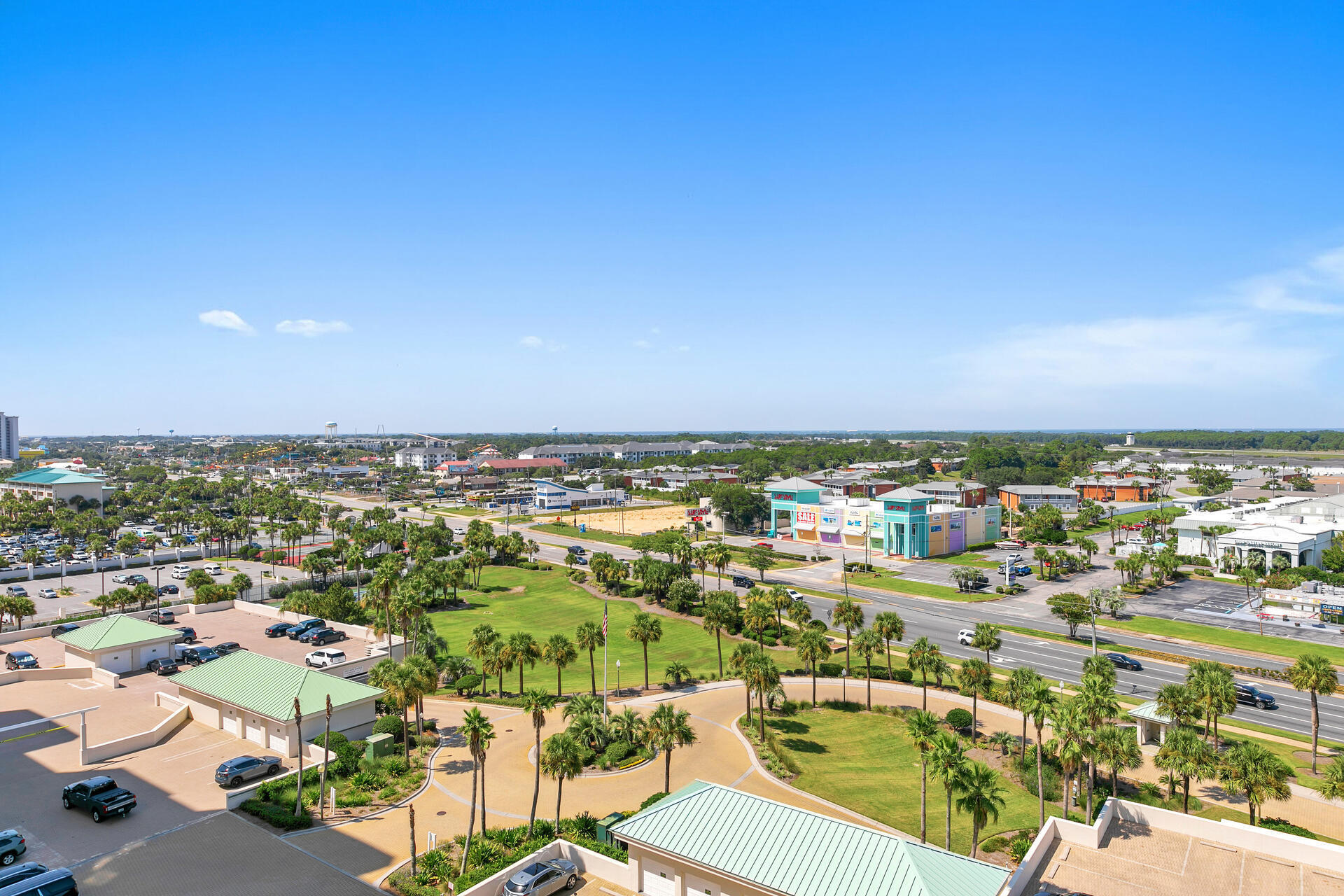 SILVER BEACH TOWERS - Residential