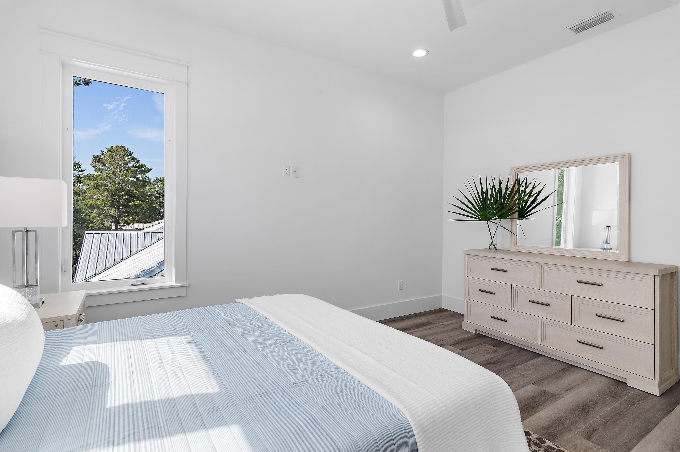 DALTON UNREC - Residential