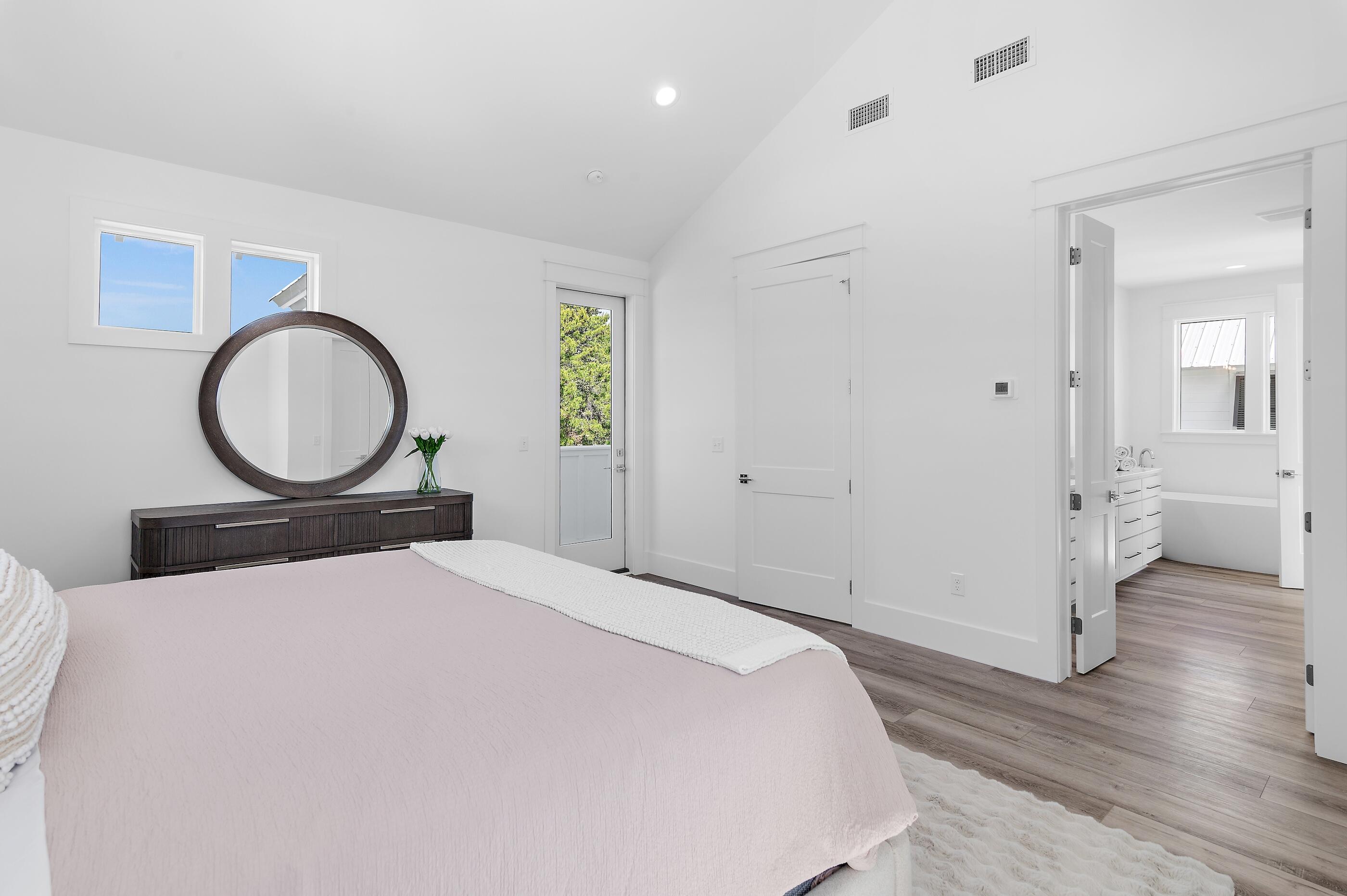 DALTON UNREC - Residential