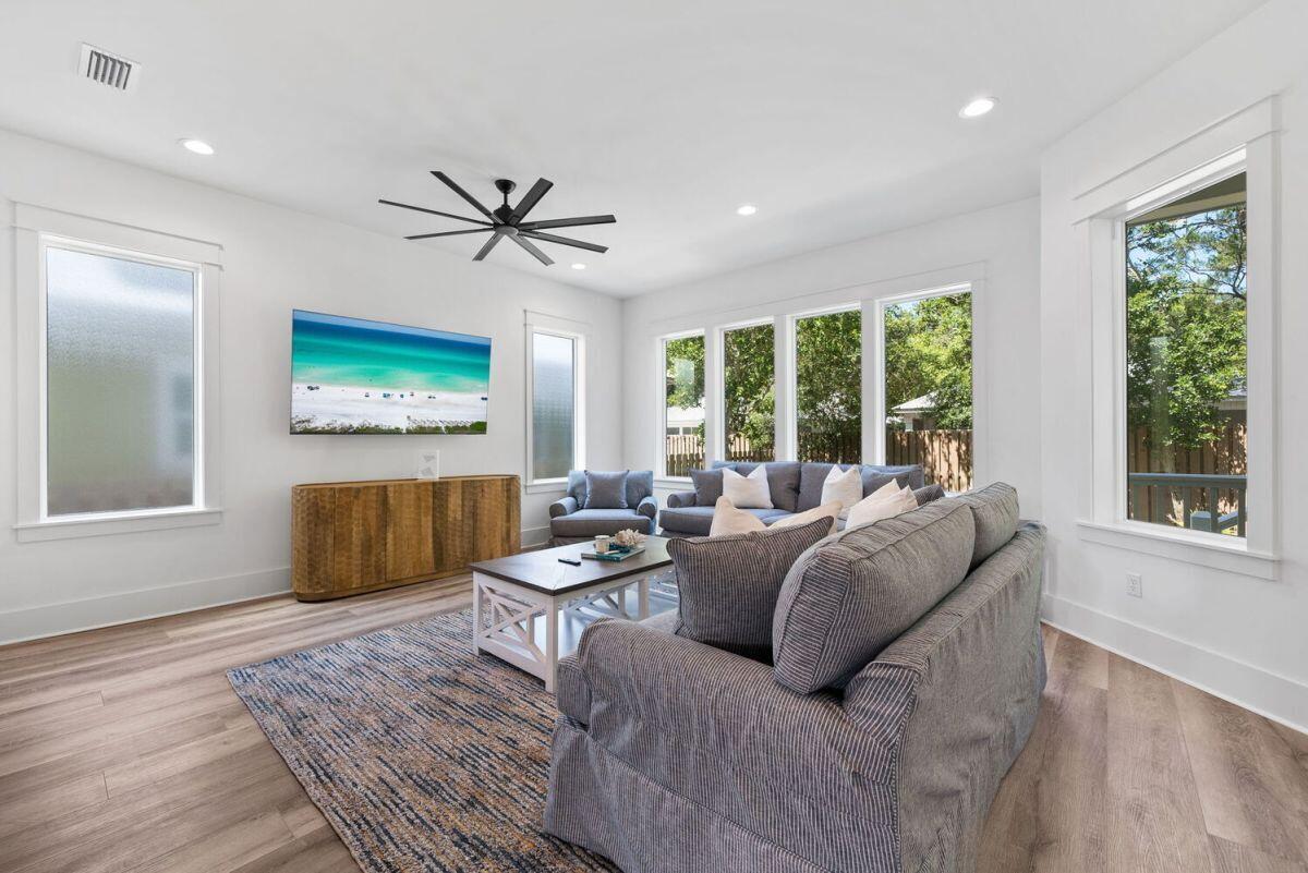 DALTON UNREC - Residential