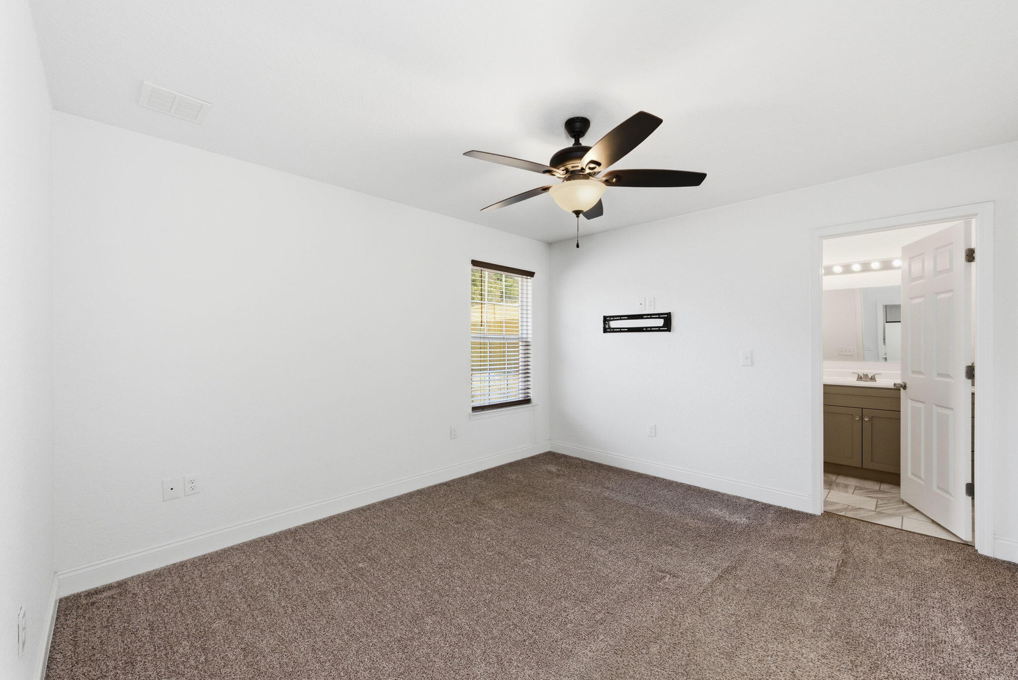 TRAILWOOD ESTATES - Residential