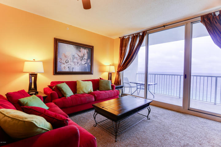 MAJESTIC BEACH TOWERS II - Residential