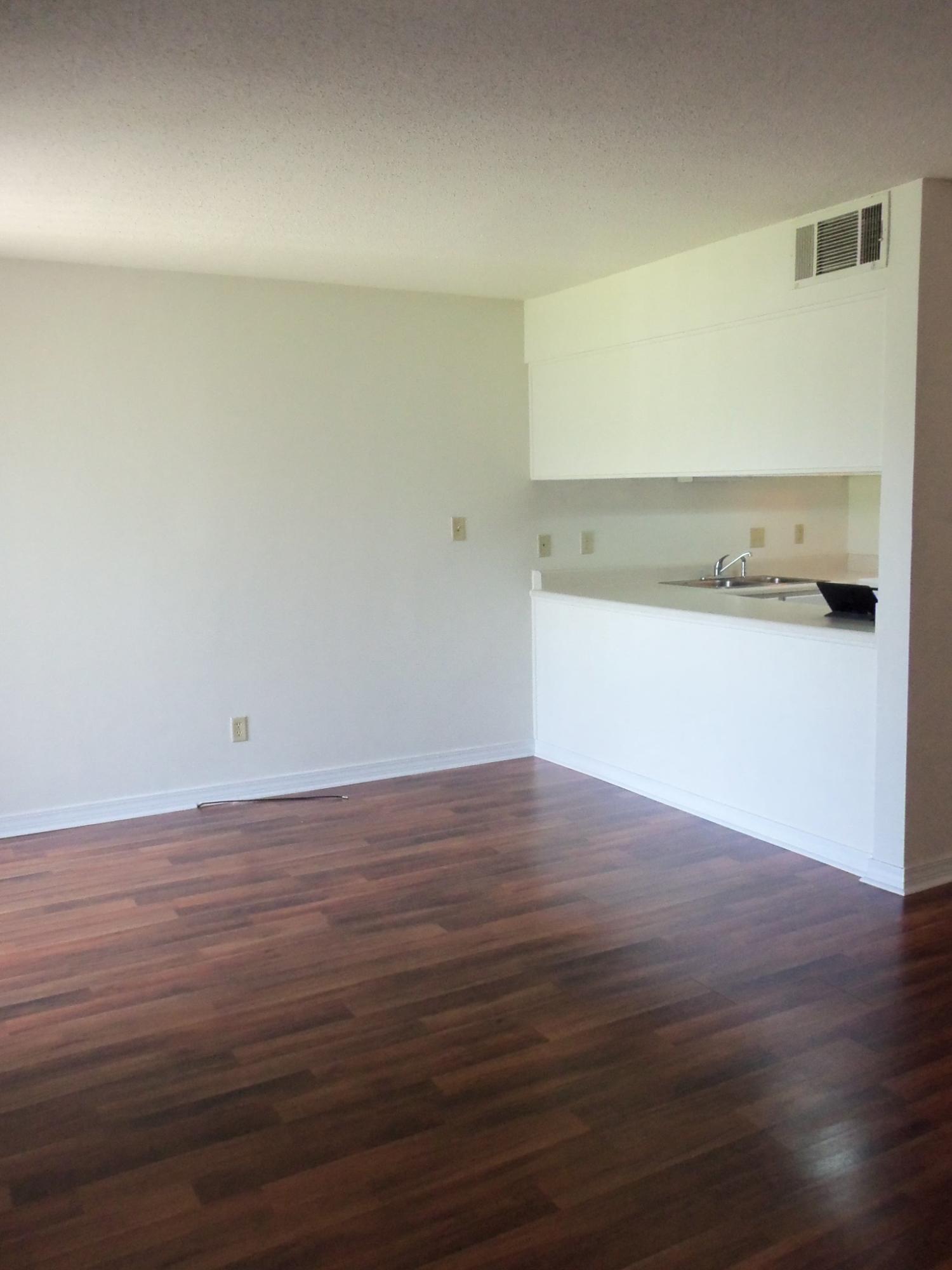 FINISTERRA CONDO - Residential Lease