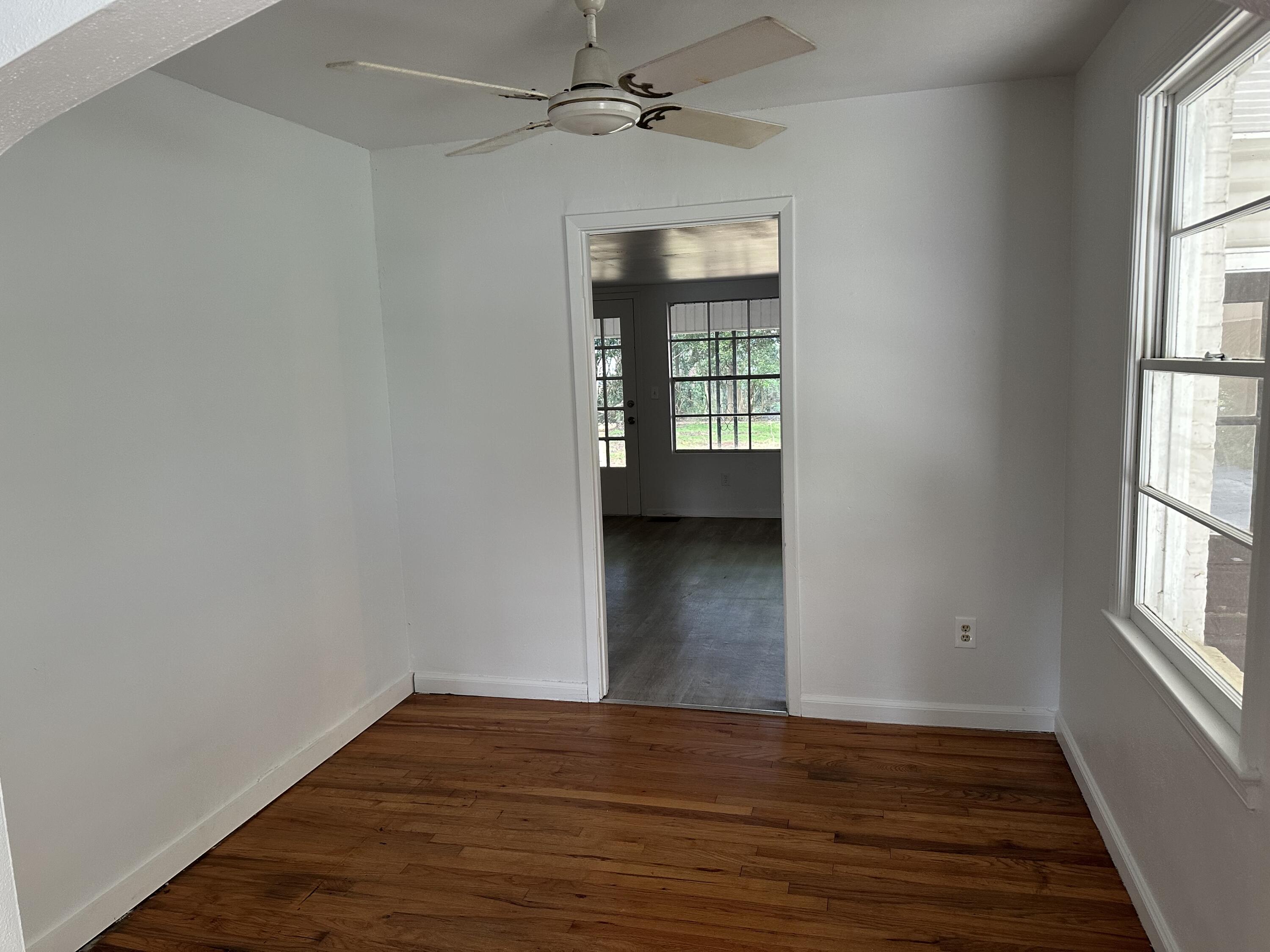 GARNIERS BEACH - Residential Lease