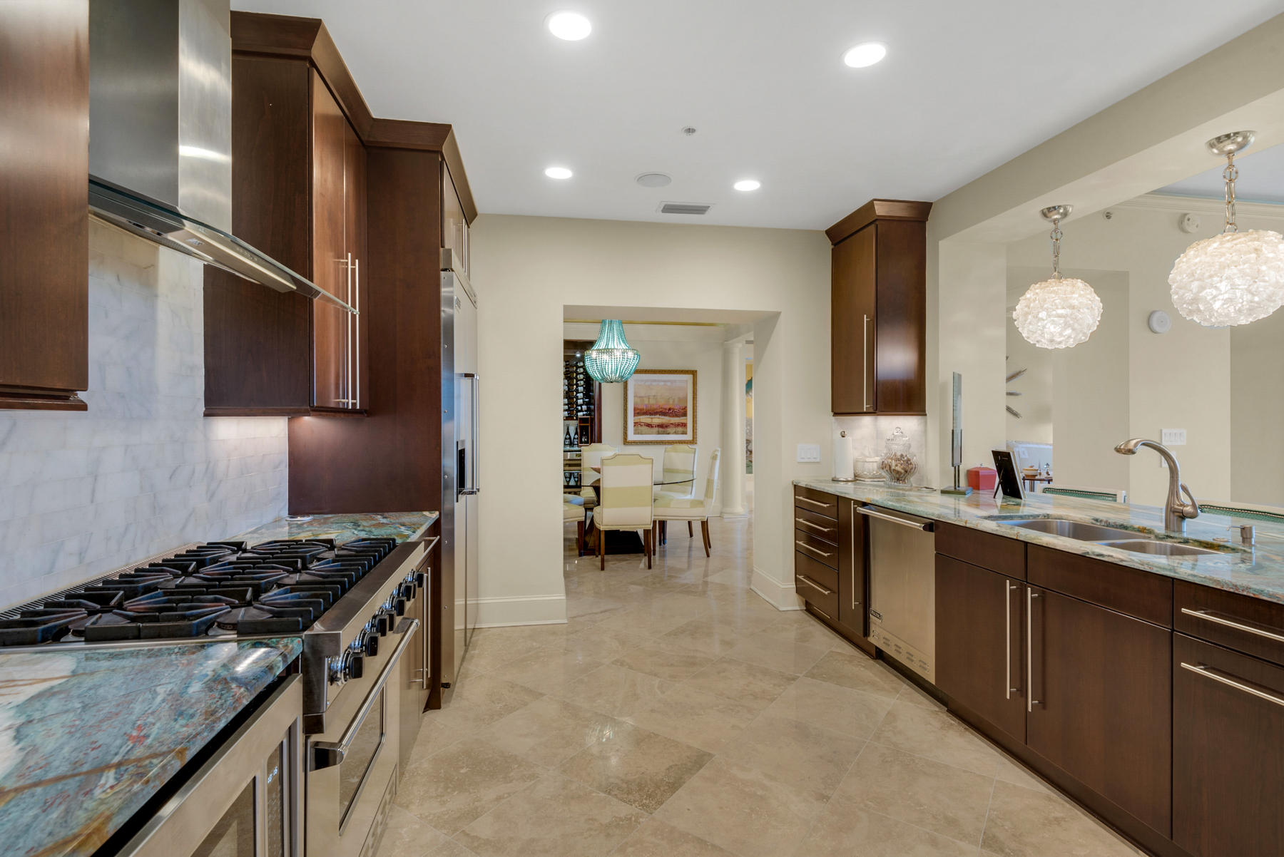 ONE WATER PLACE - Residential
