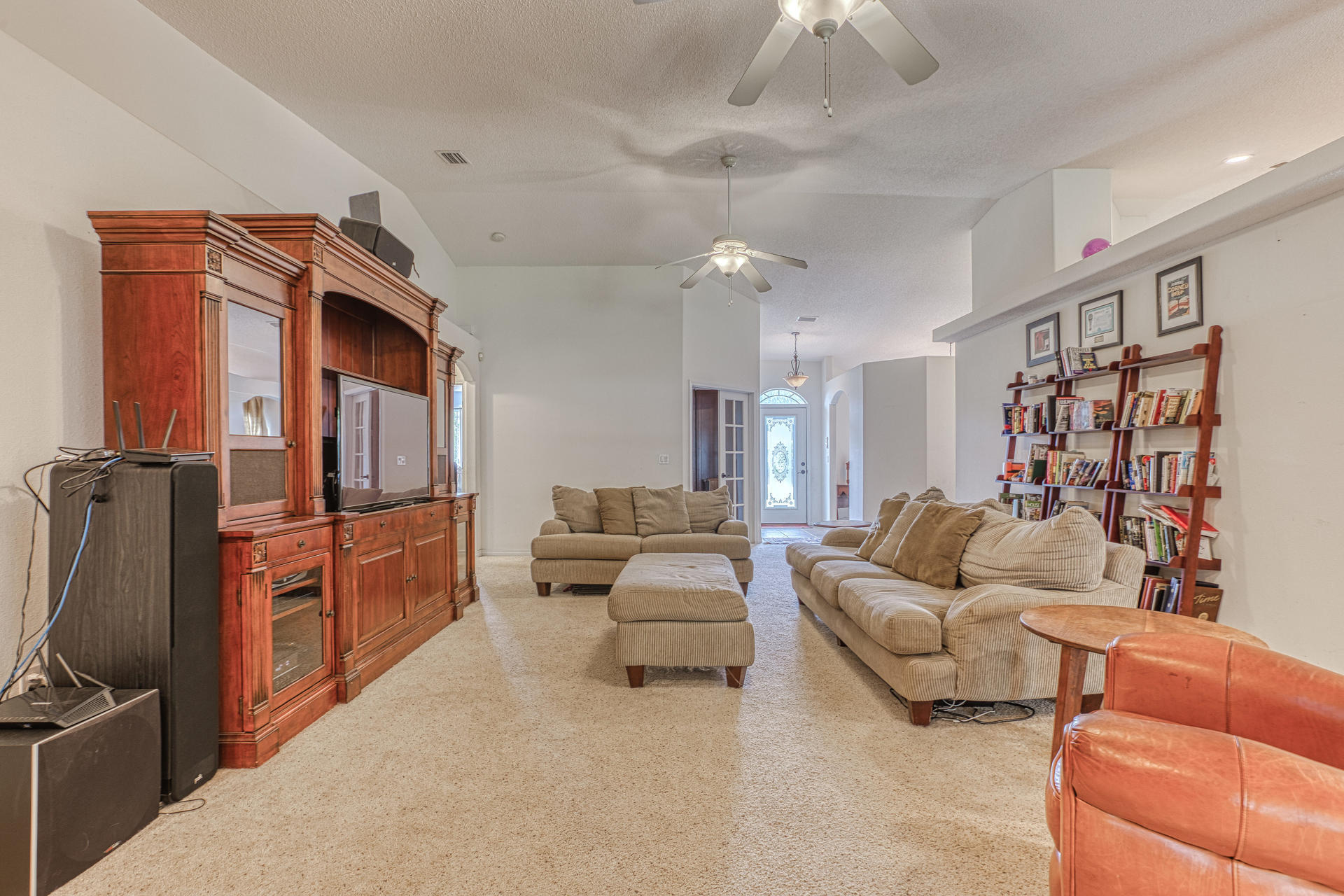 HOLLEY BY THE SEA - Residential