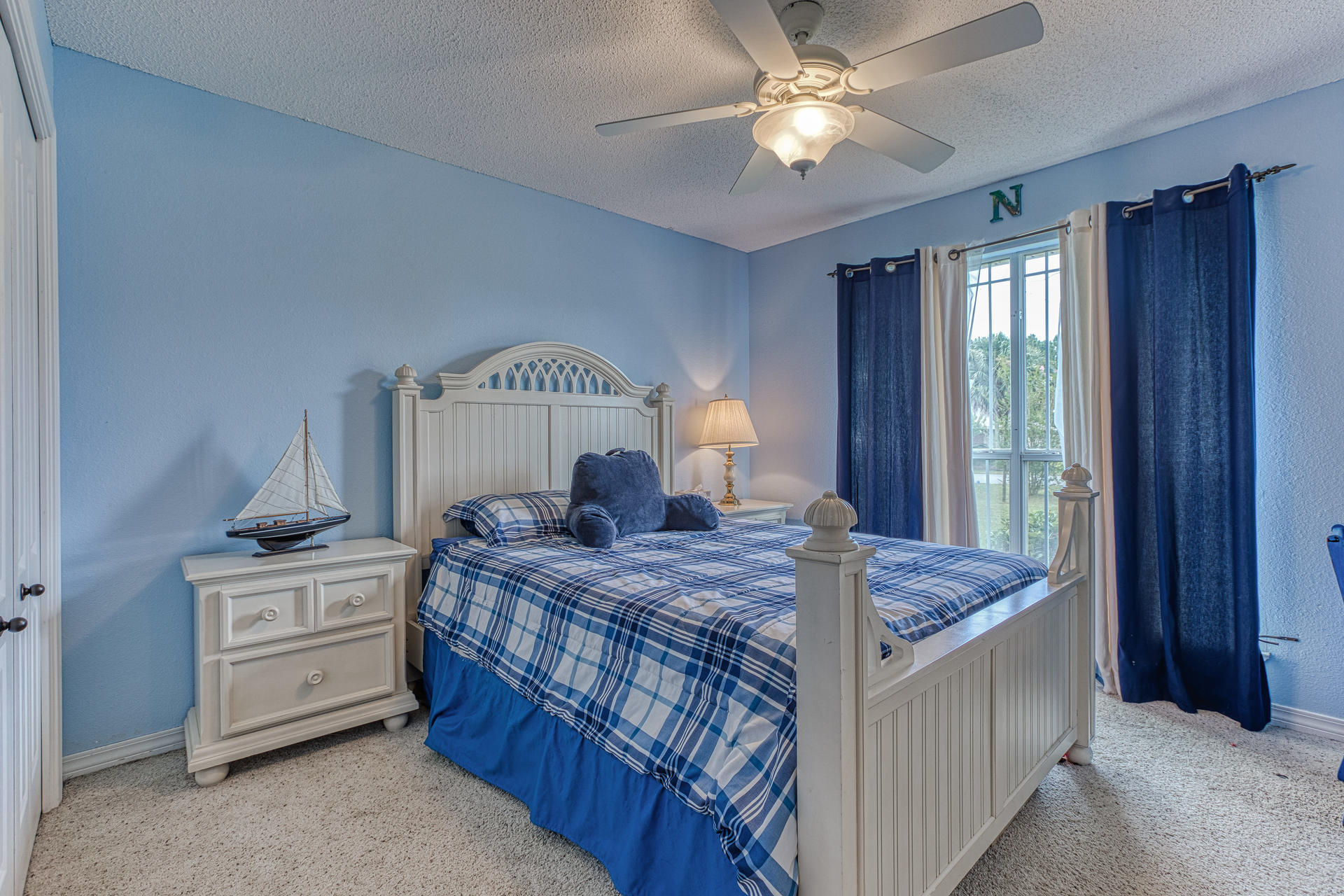 HOLLEY BY THE SEA - Residential