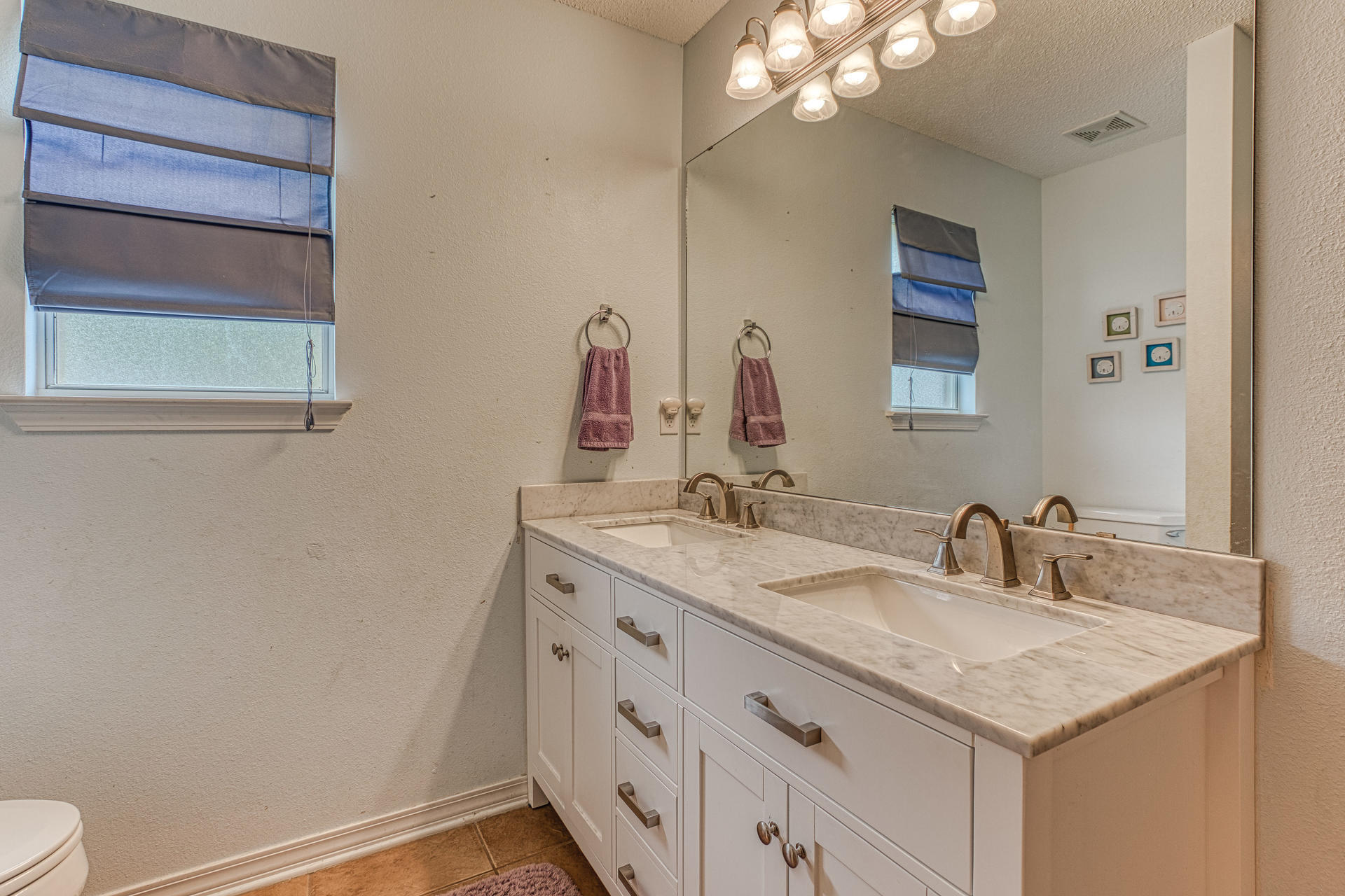 HOLLEY BY THE SEA - Residential