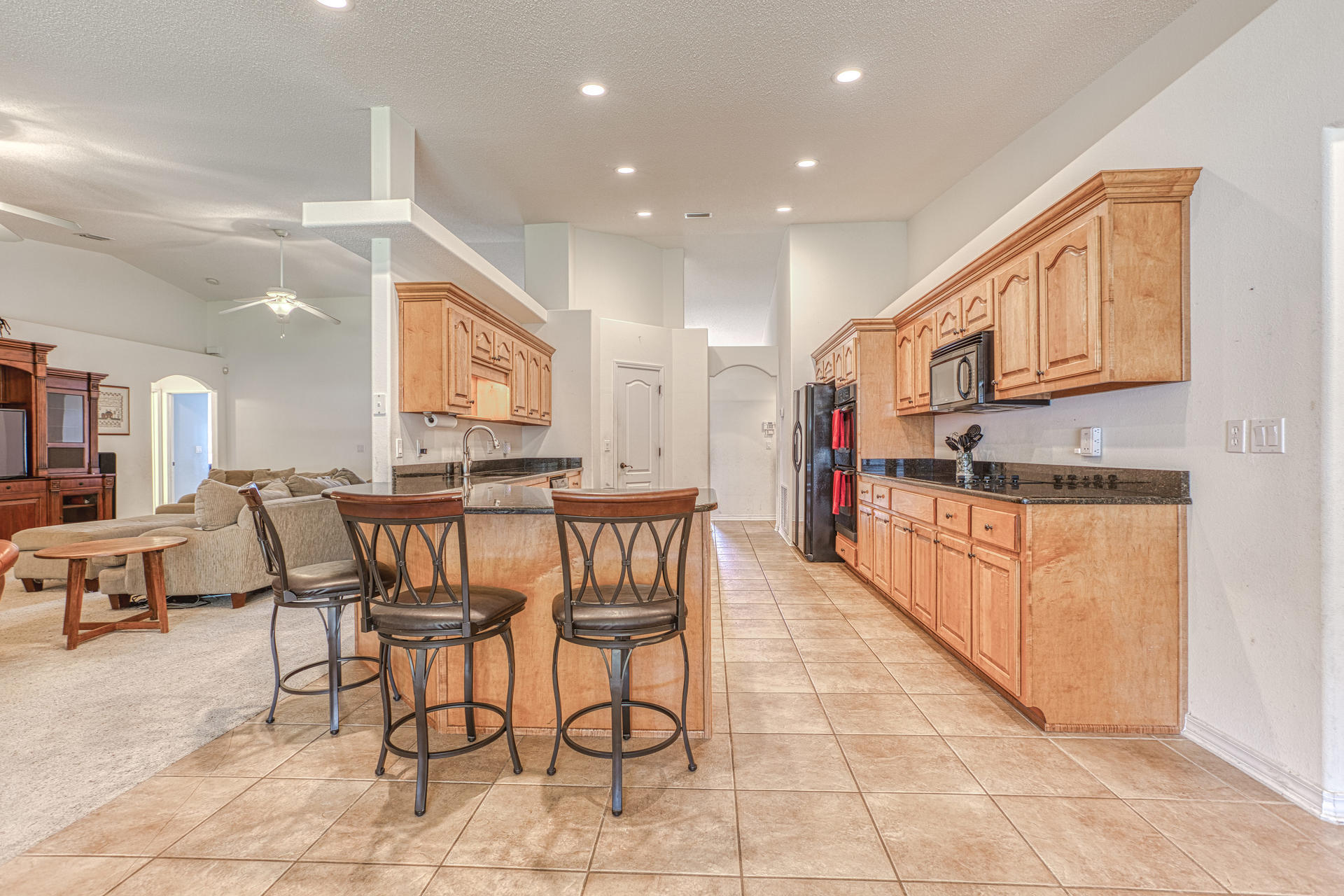 HOLLEY BY THE SEA - Residential