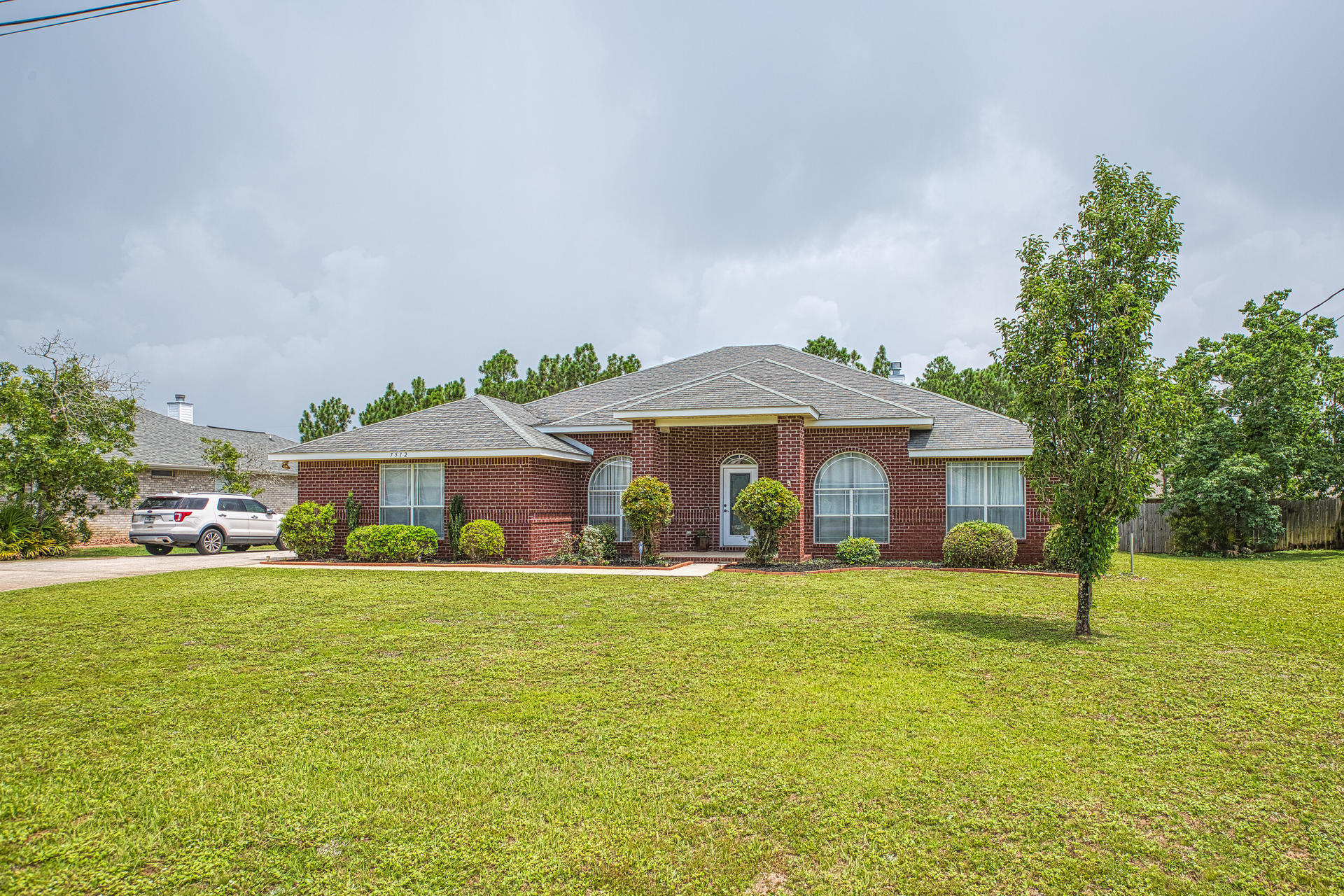 HOLLEY BY THE SEA - Residential