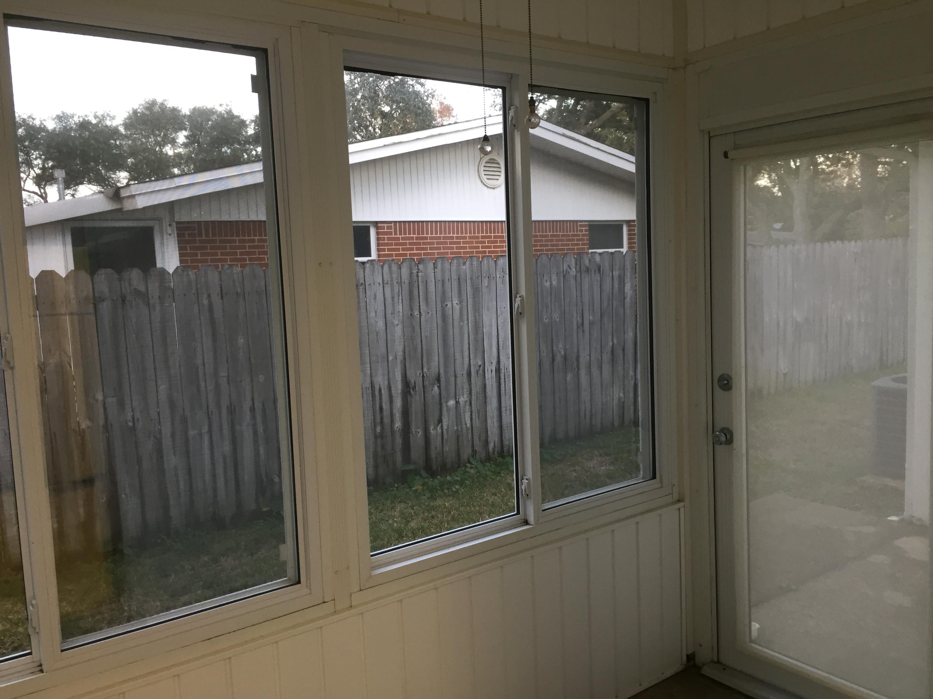 LAUREL OAKS S/D - Residential Lease