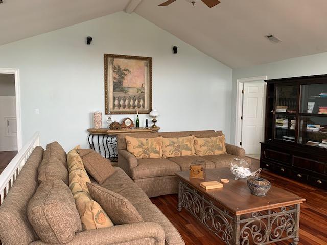 HOLIDAY ISLE - Residential