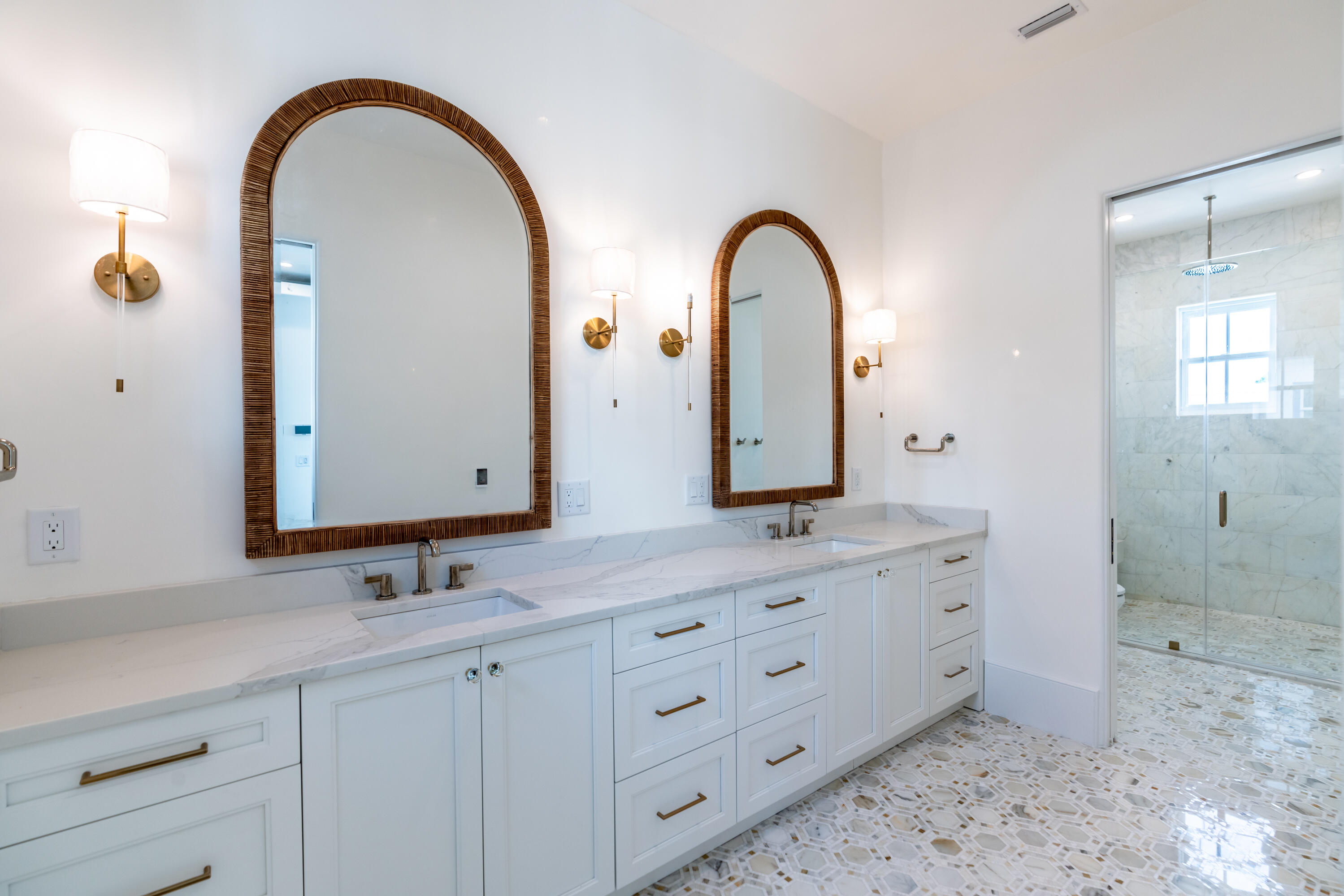ALYS BEACH - Residential