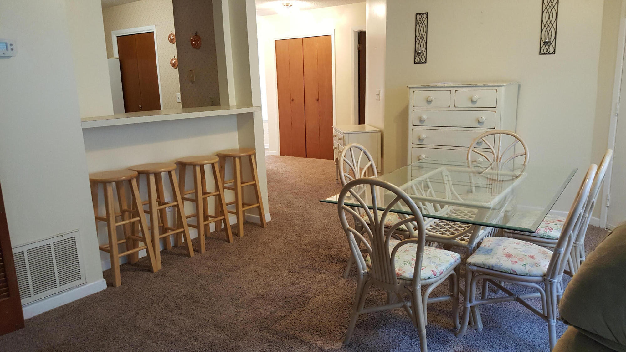 GARDEN OAKS CONDO - Residential Lease