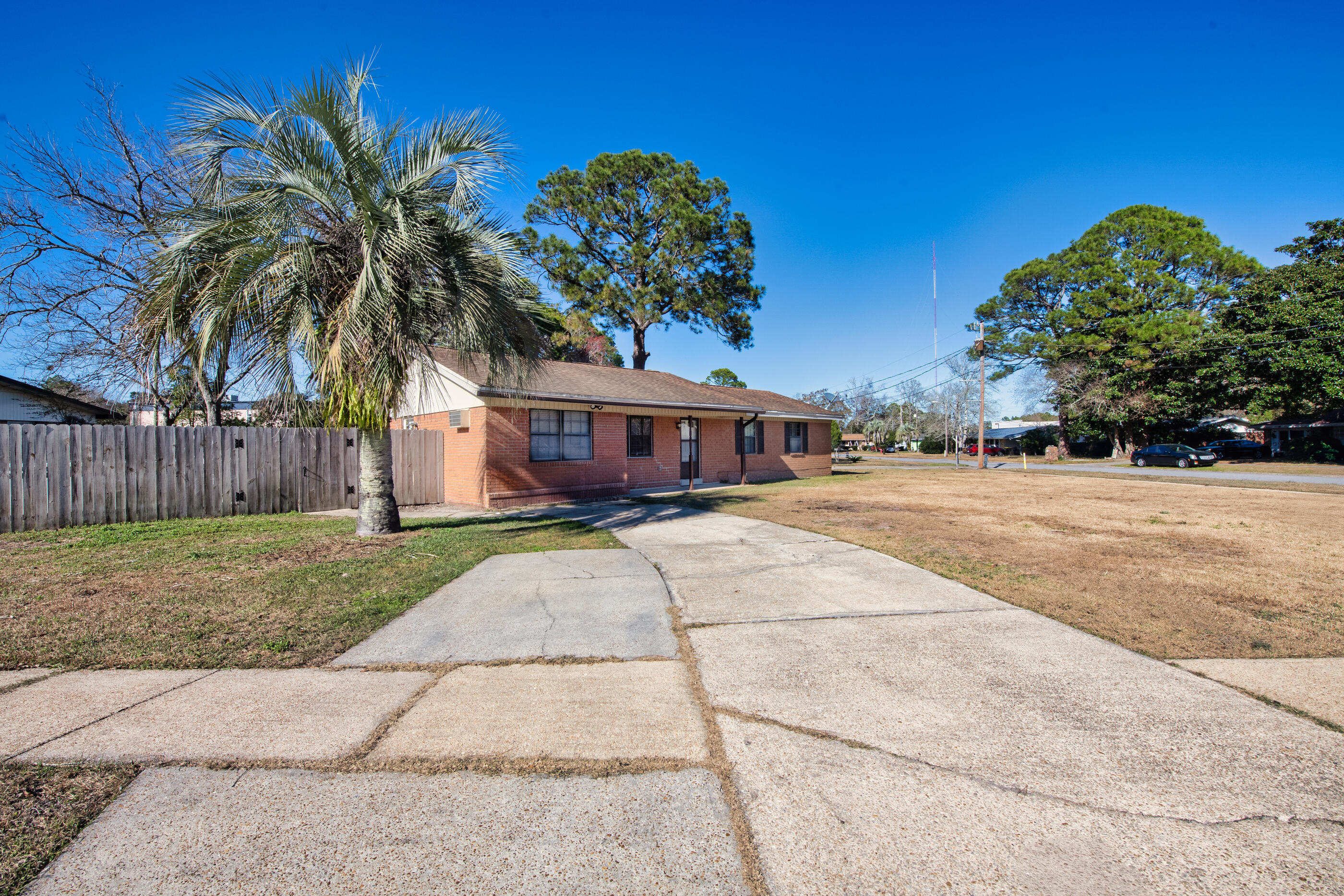 SANTA ROSA PARK - Residential