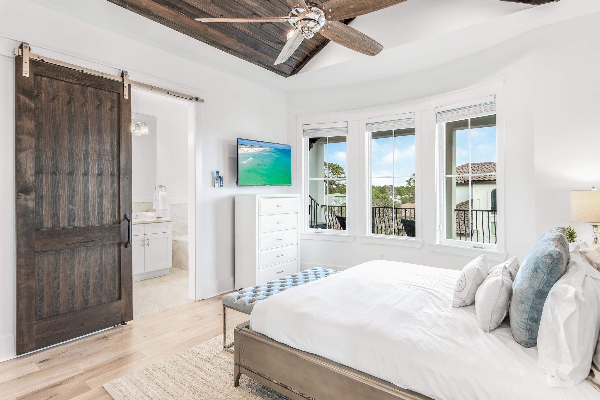 PALMEIRA VILLAS AT SEAGROVE - Residential
