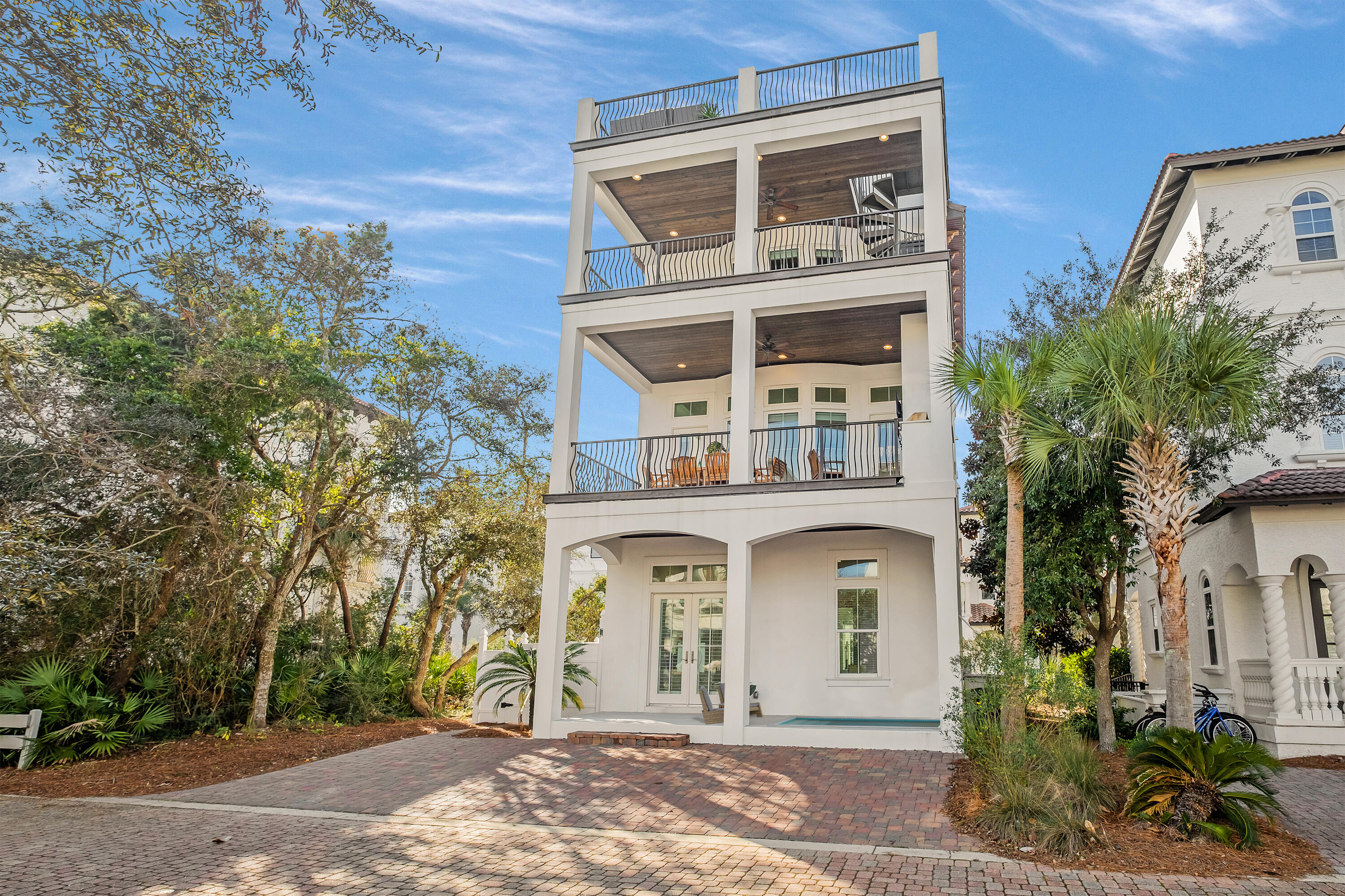 PALMEIRA VILLAS AT SEAGROVE - Residential