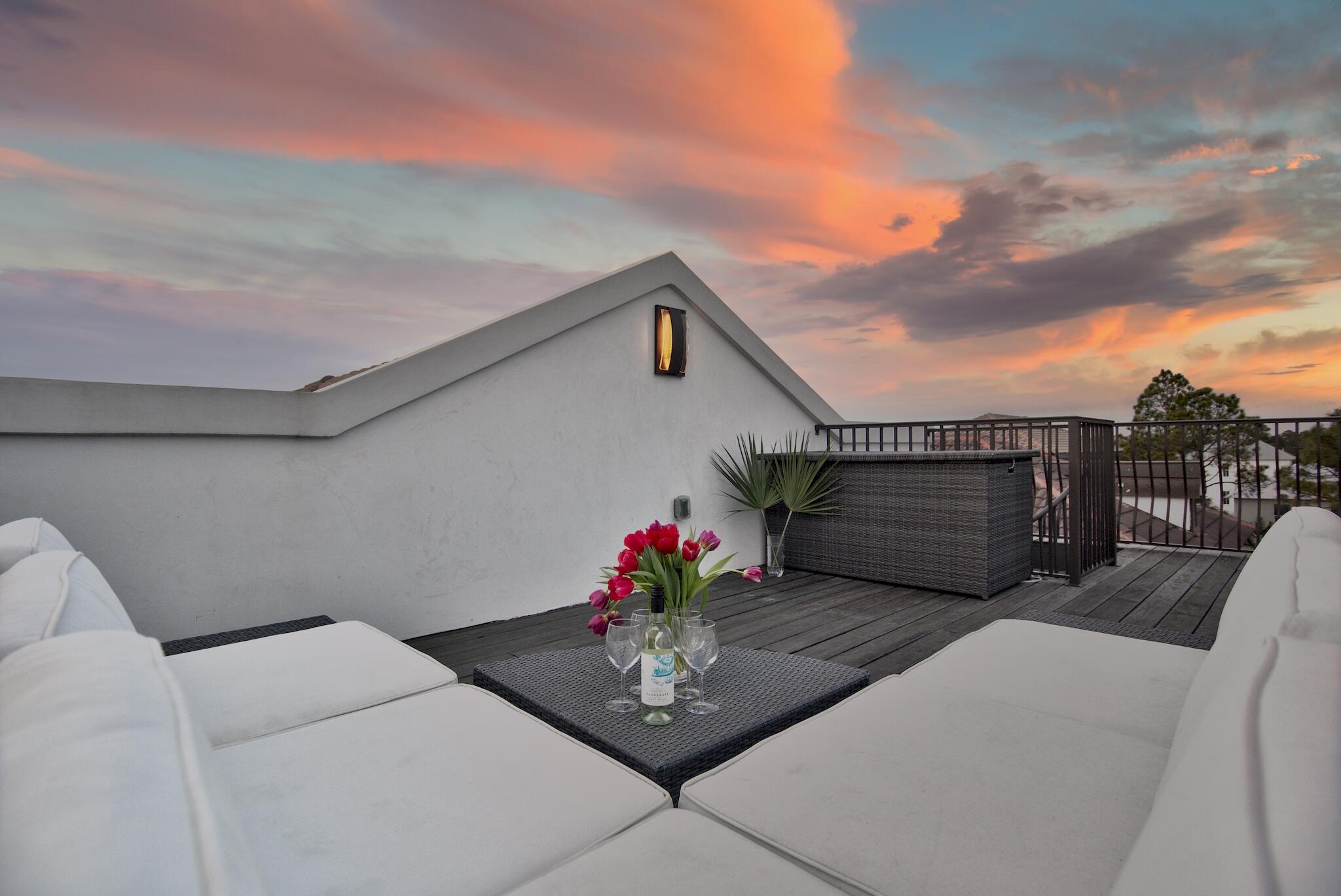 PALMEIRA VILLAS AT SEAGROVE - Residential
