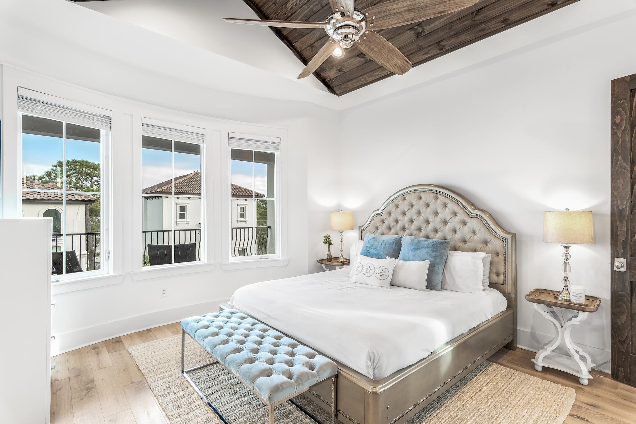 PALMEIRA VILLAS AT SEAGROVE - Residential