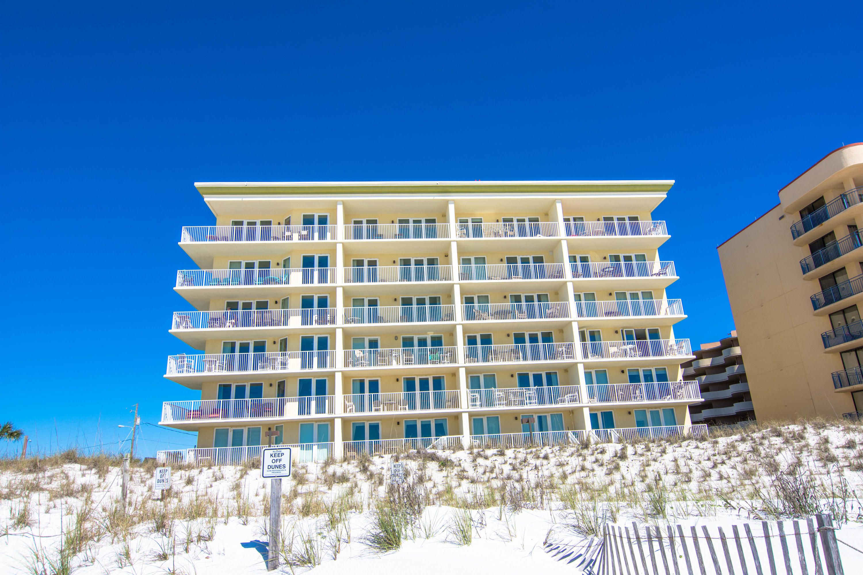 SEA DUNES - Residential