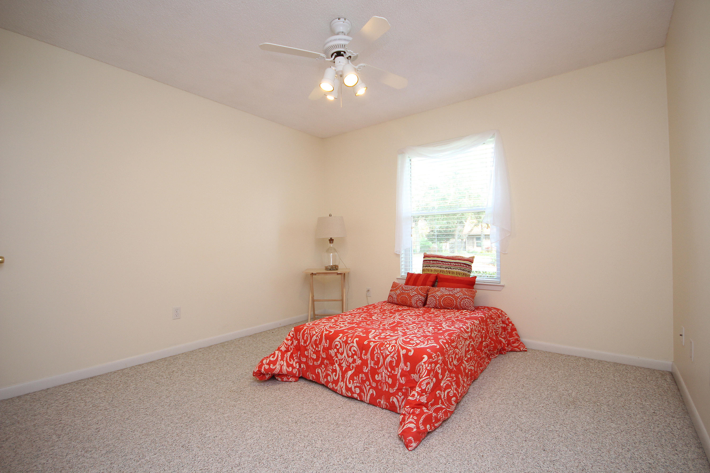 KELL-AIRE GARDENS - Residential