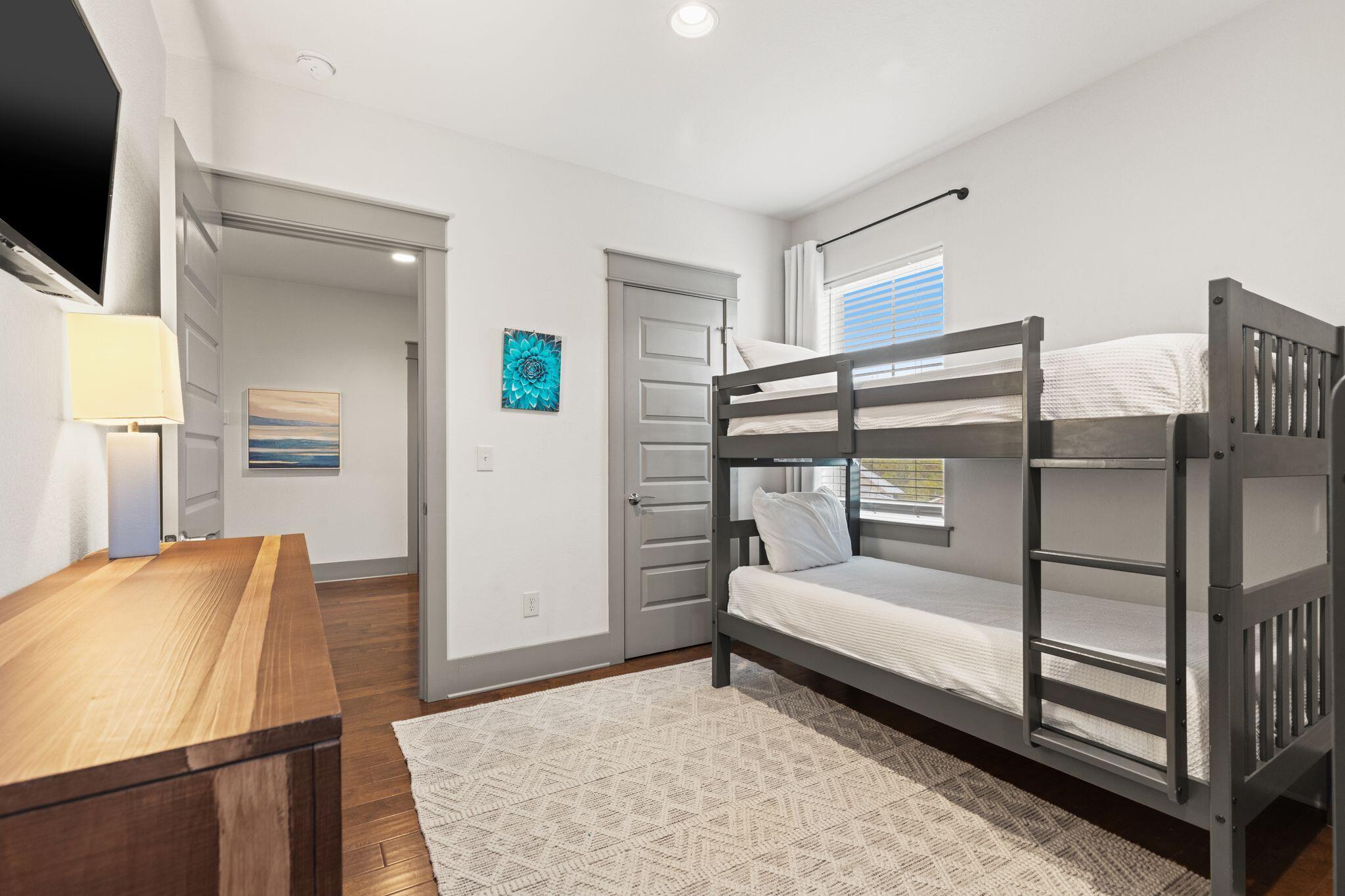 HIGHLAND PARKS - Residential