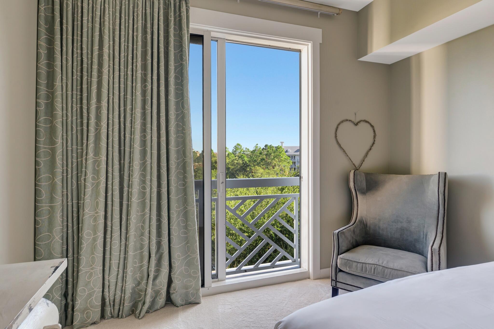 BAHIA CONDO - Residential Lease