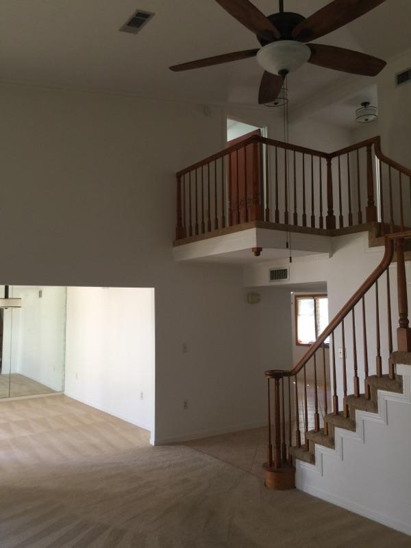 DONLABROOK GARDYNS - Residential Lease