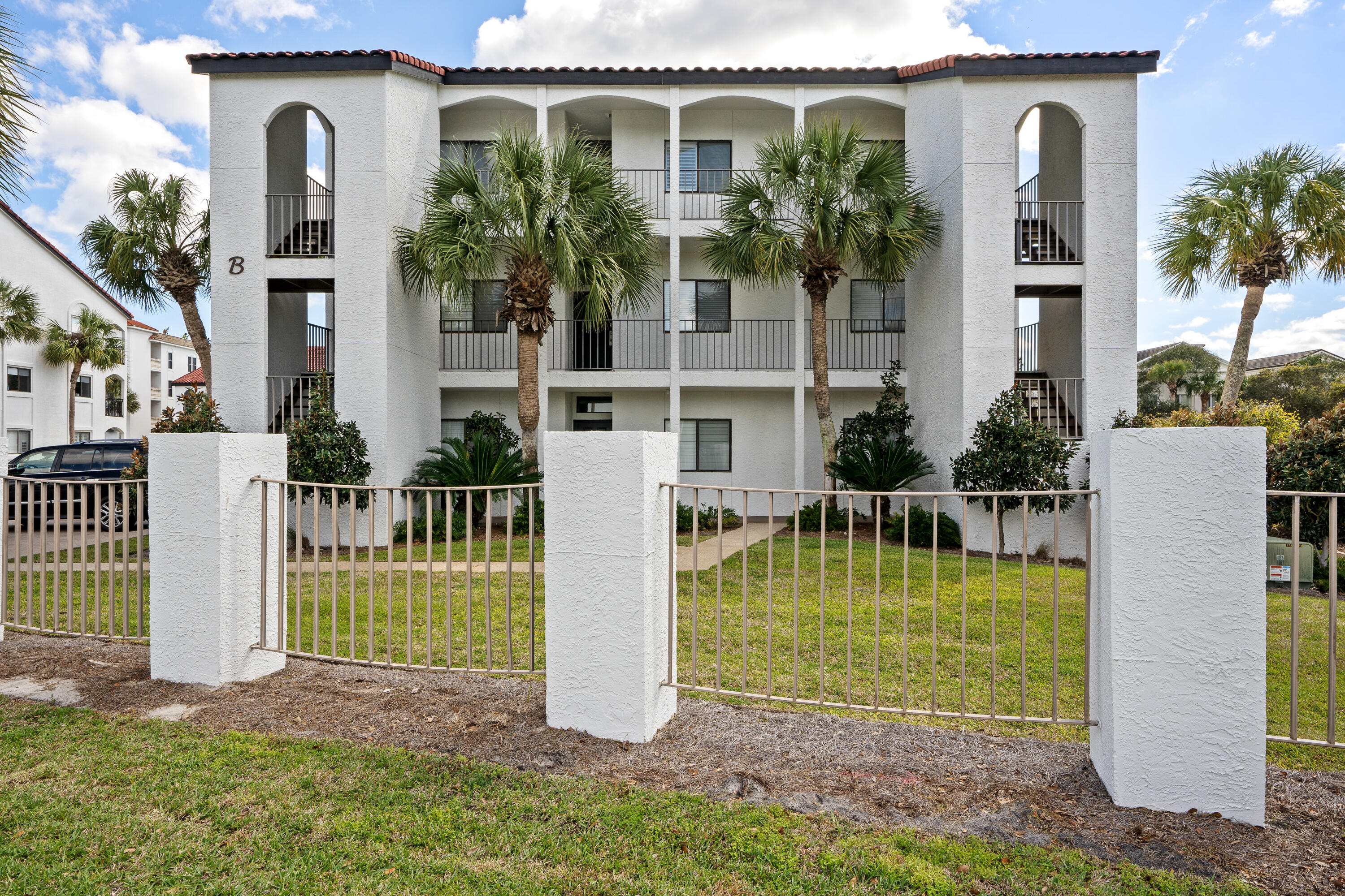Palms at Seagrove - Residential