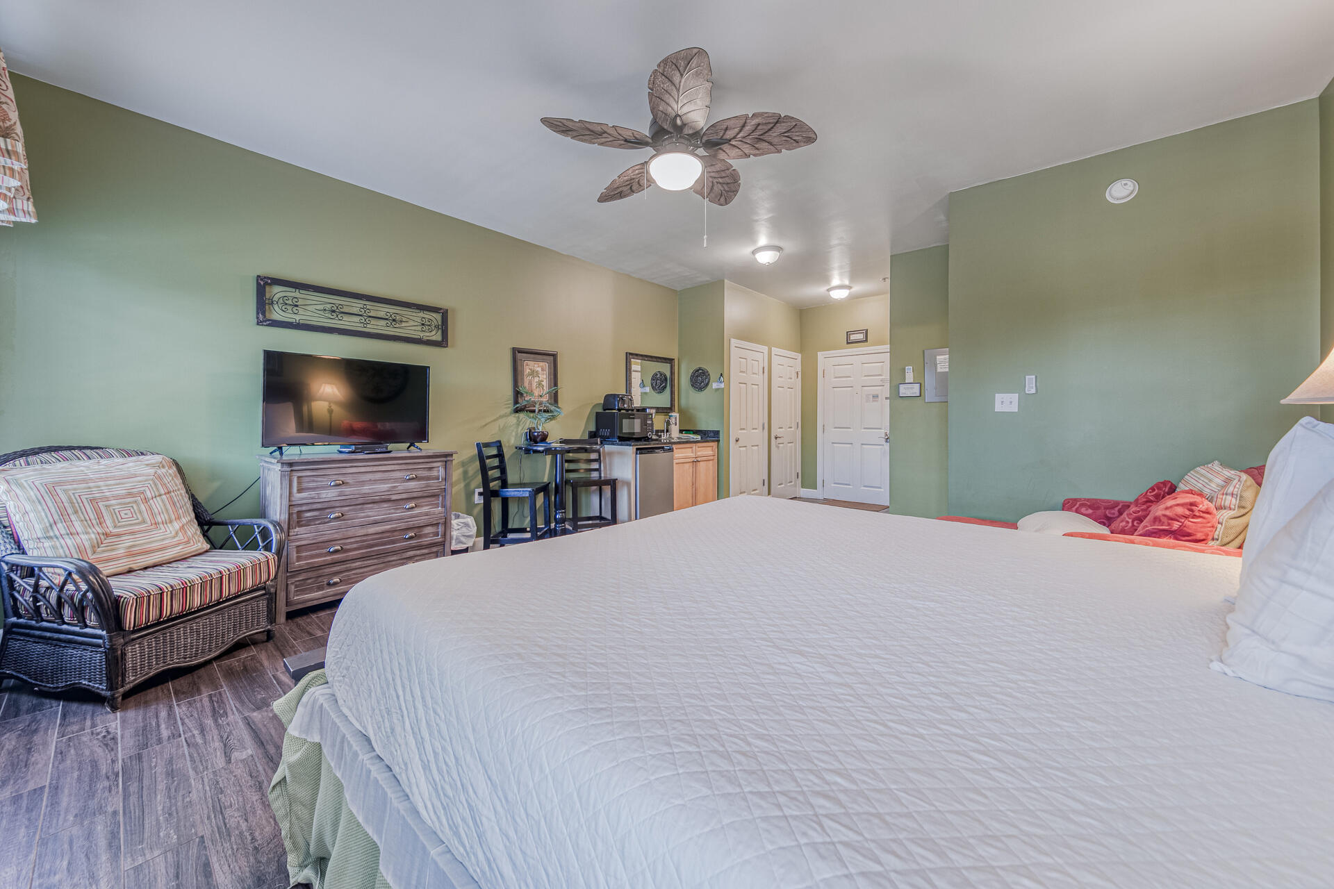 VILLAGE OF SOUTH WALTON BEACH THE - Residential