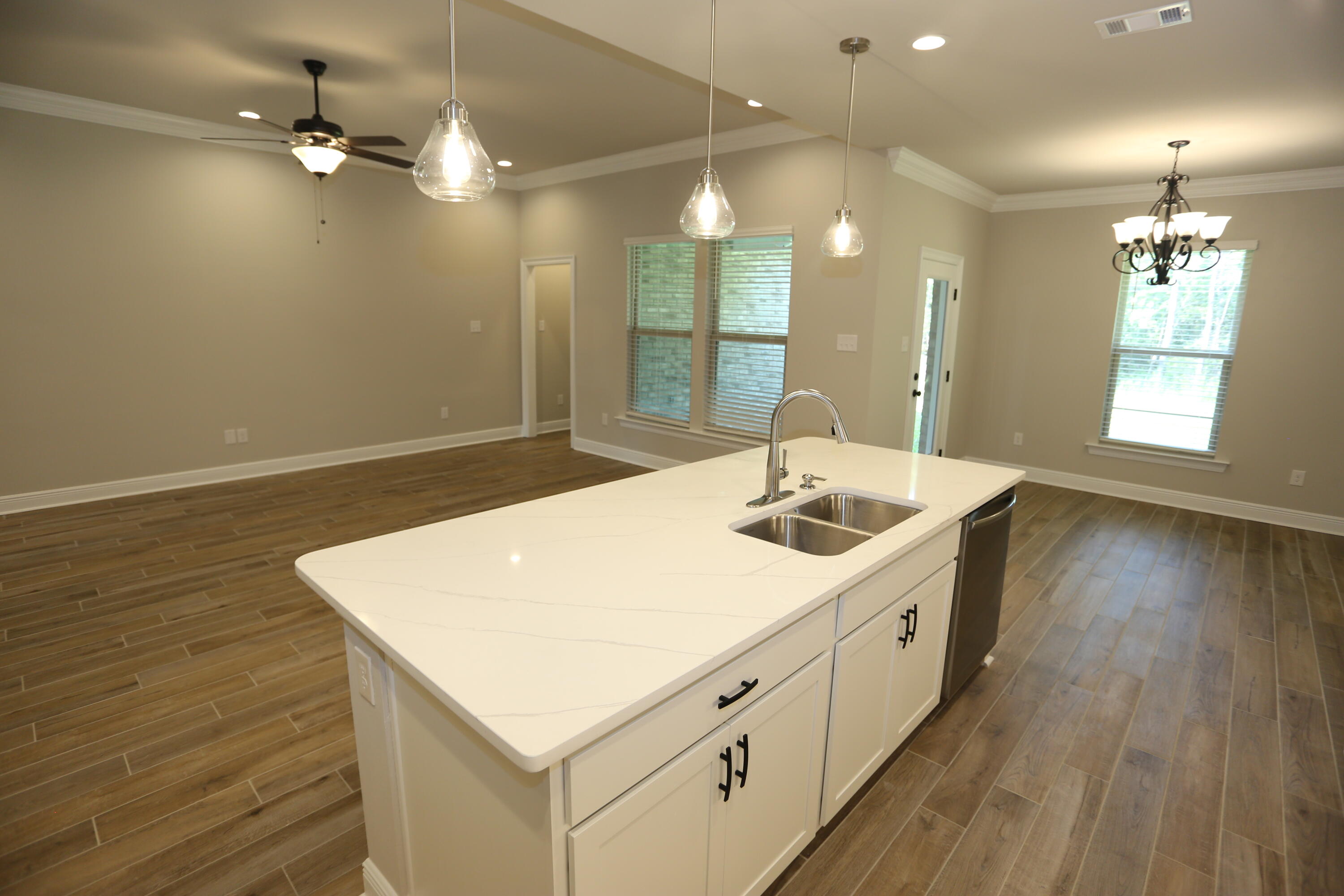 HAMMOCK BAY - Residential Lease