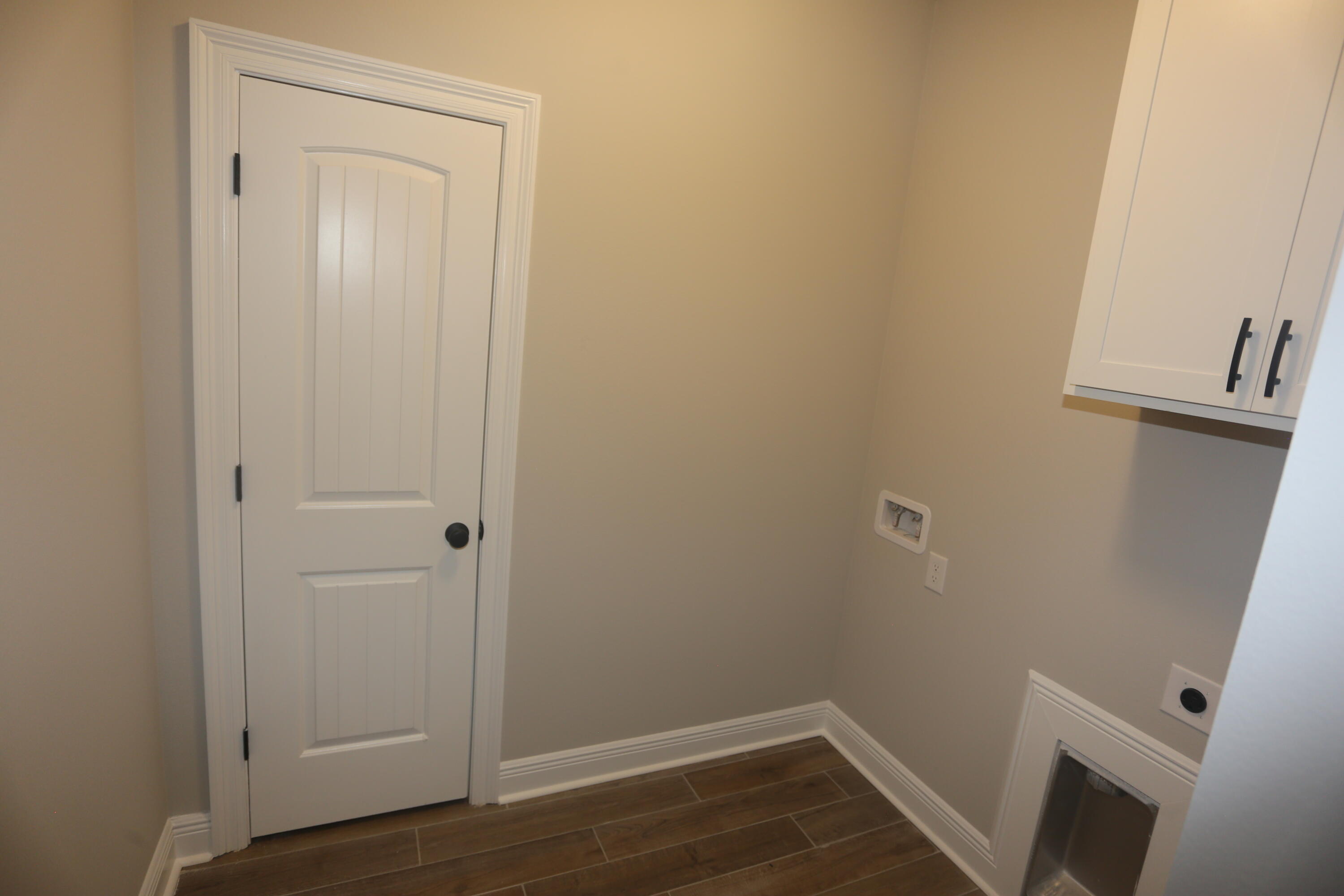 HAMMOCK BAY - Residential Lease