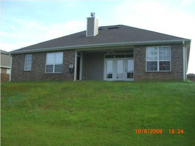 SHADOW PINES - Residential Lease