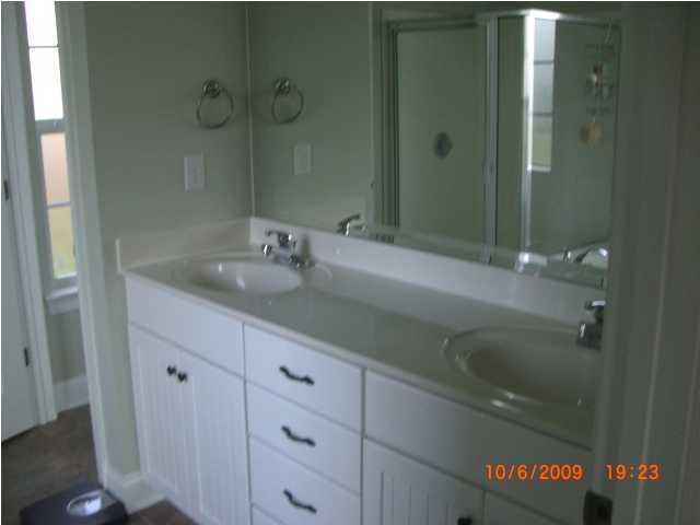 SHADOW PINES - Residential Lease