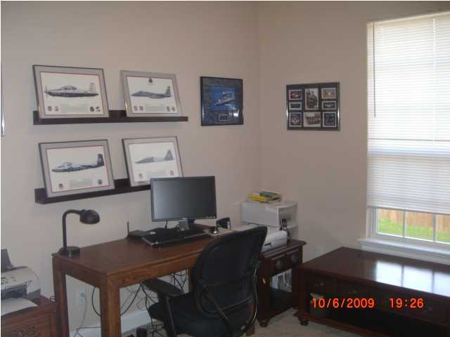 SHADOW PINES - Residential Lease