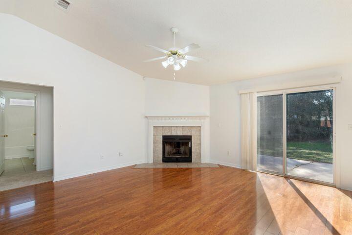 WESTVIEW ESTATES PH 1 - Residential Lease