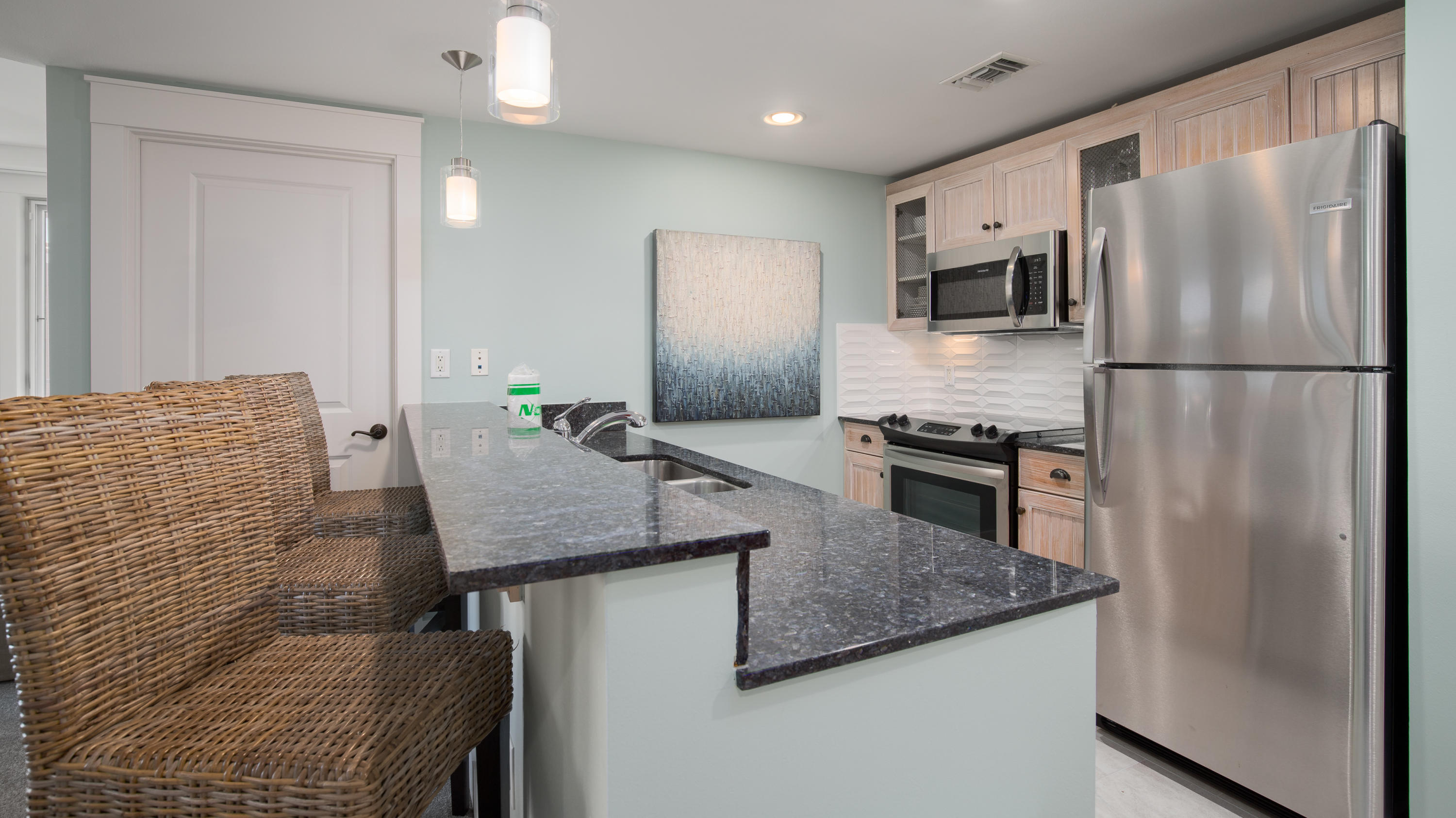 MARKET STREET INN - Residential Lease