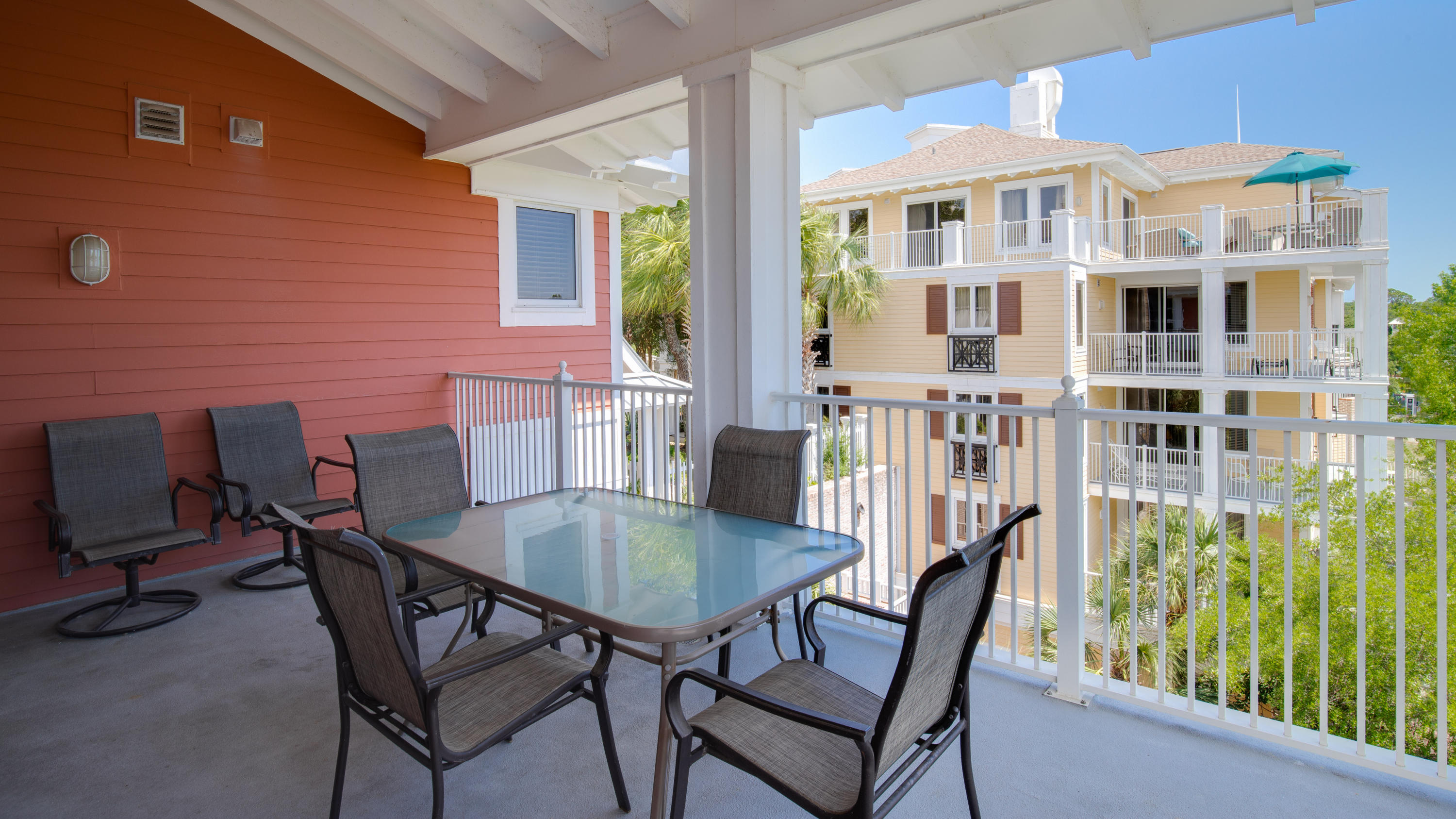 MARKET STREET INN - Residential Lease