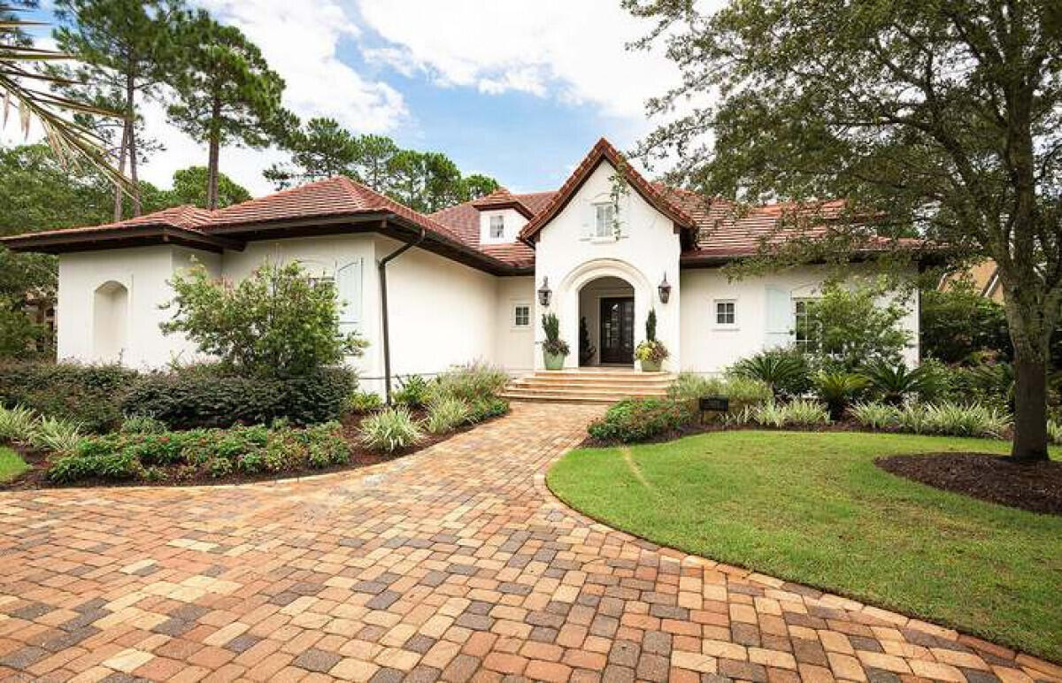 Beautiful home located in Burnt Pine - Bay Estates, the exclusive neighborhood of Sandestin Resort.

Bedroom Information
Bedrooms: 4
Bedroom: First, Second
Master Bedroom: First
Bathroom Information
Full Baths: 4
Half Baths: 1
Total Baths: 5.00