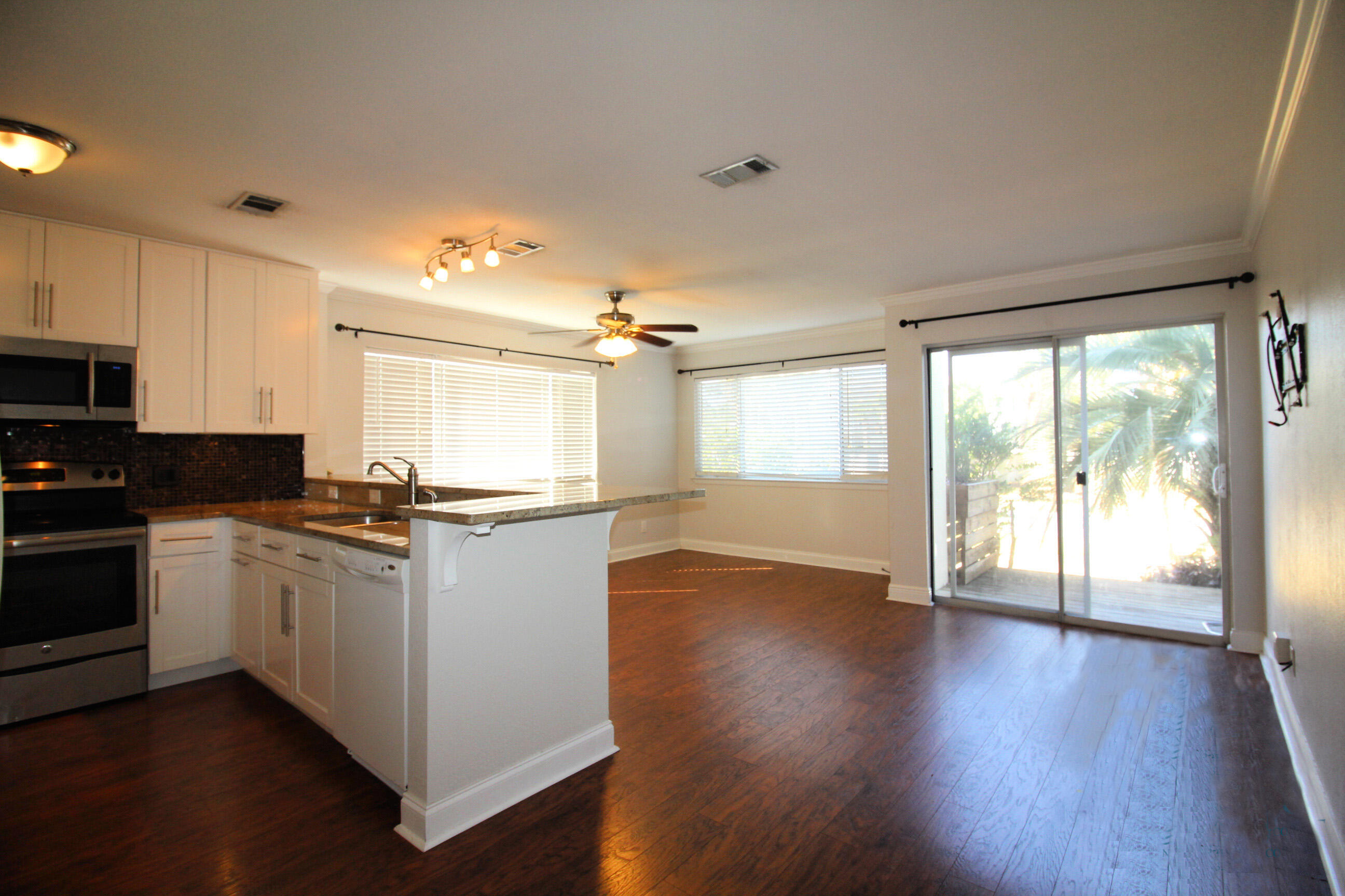 ISLAND HOME CONDO - Residential