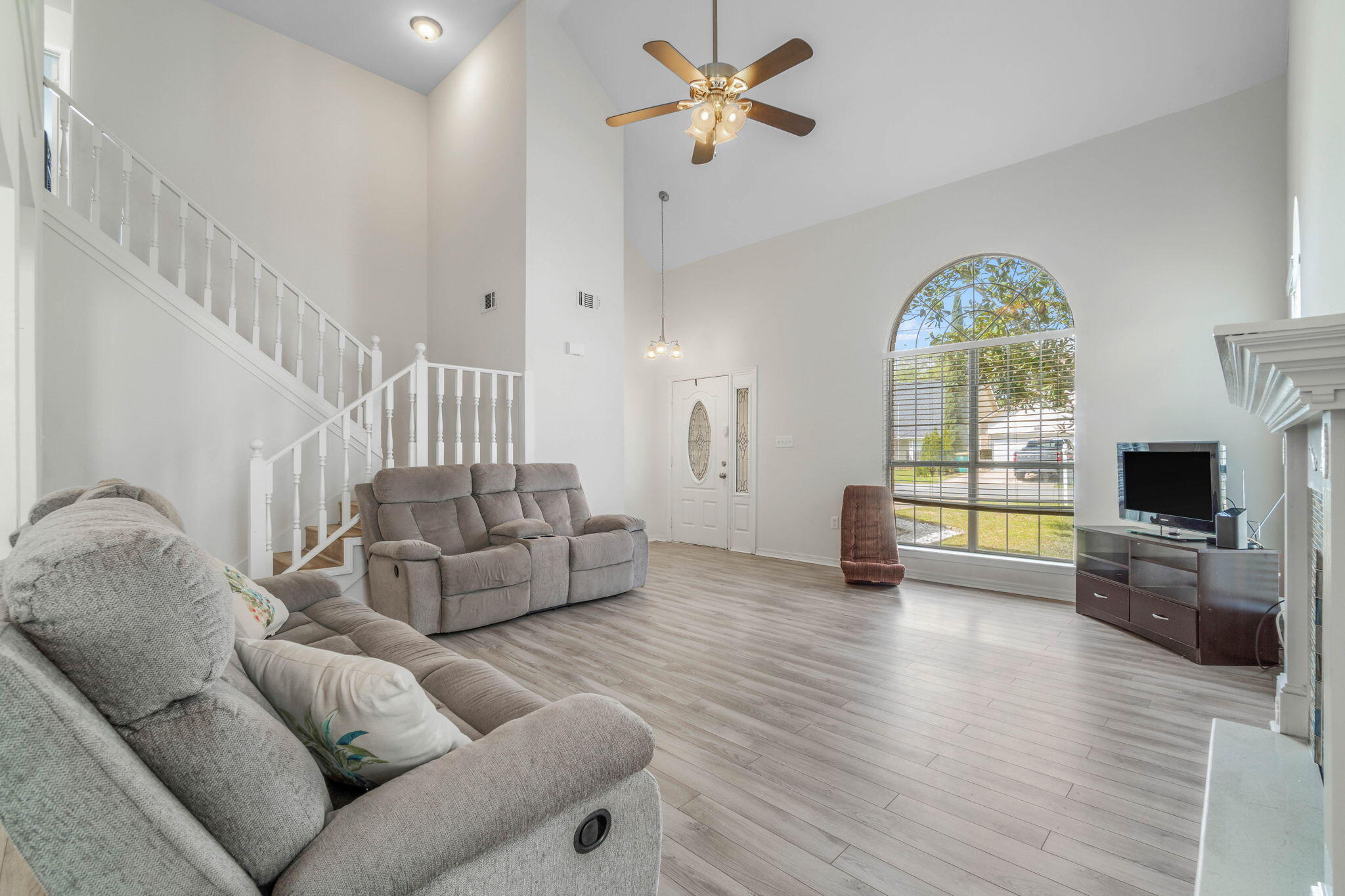 BROOKWOOD - Residential