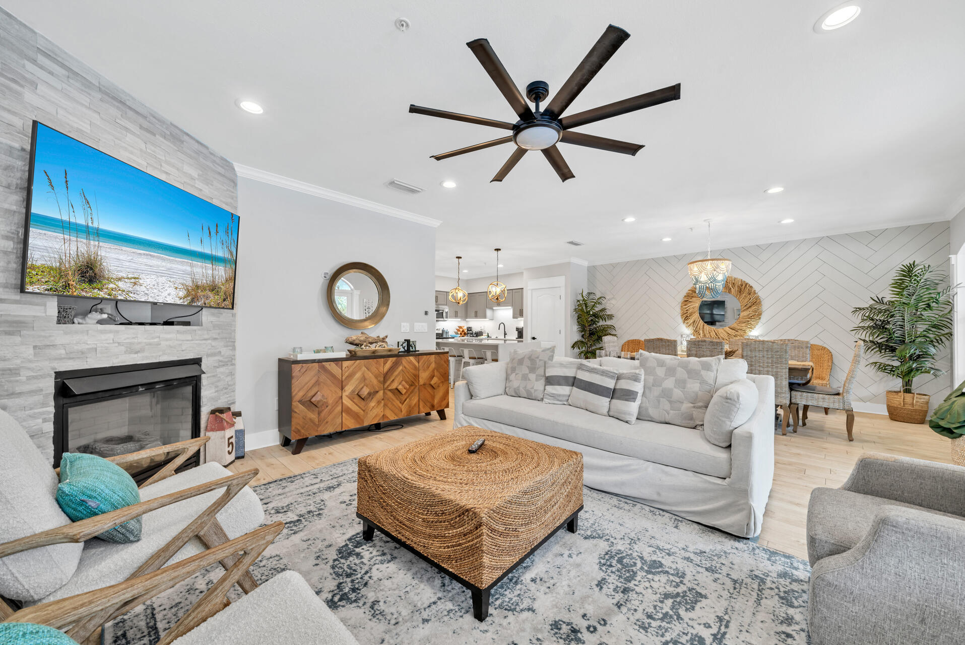 VILLAS AT SEACREST BEACH - Residential