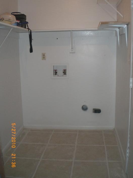 LIVE OAK - Residential Lease