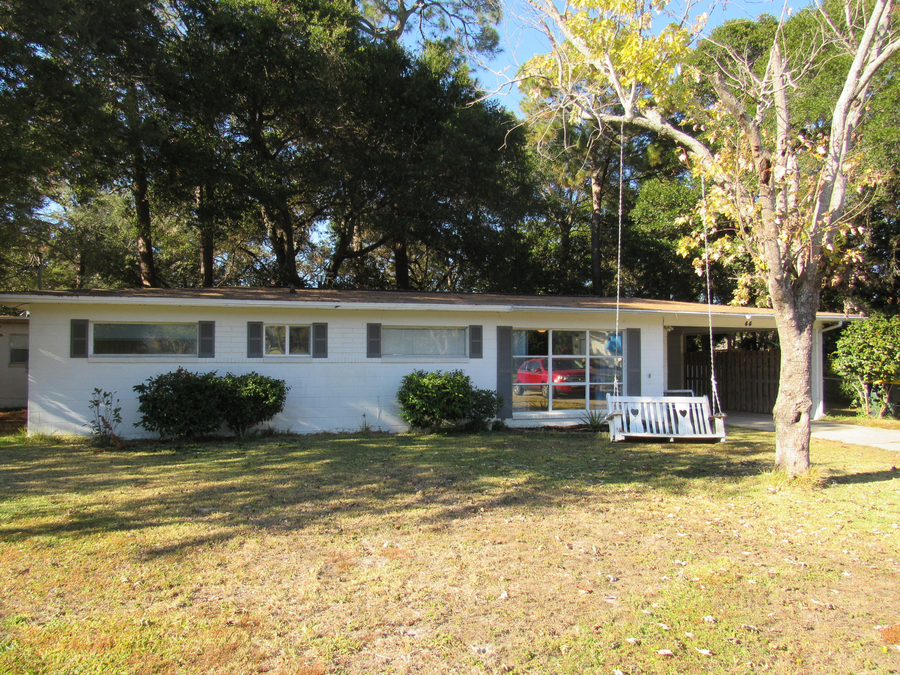 Elliot Point - Residential Lease