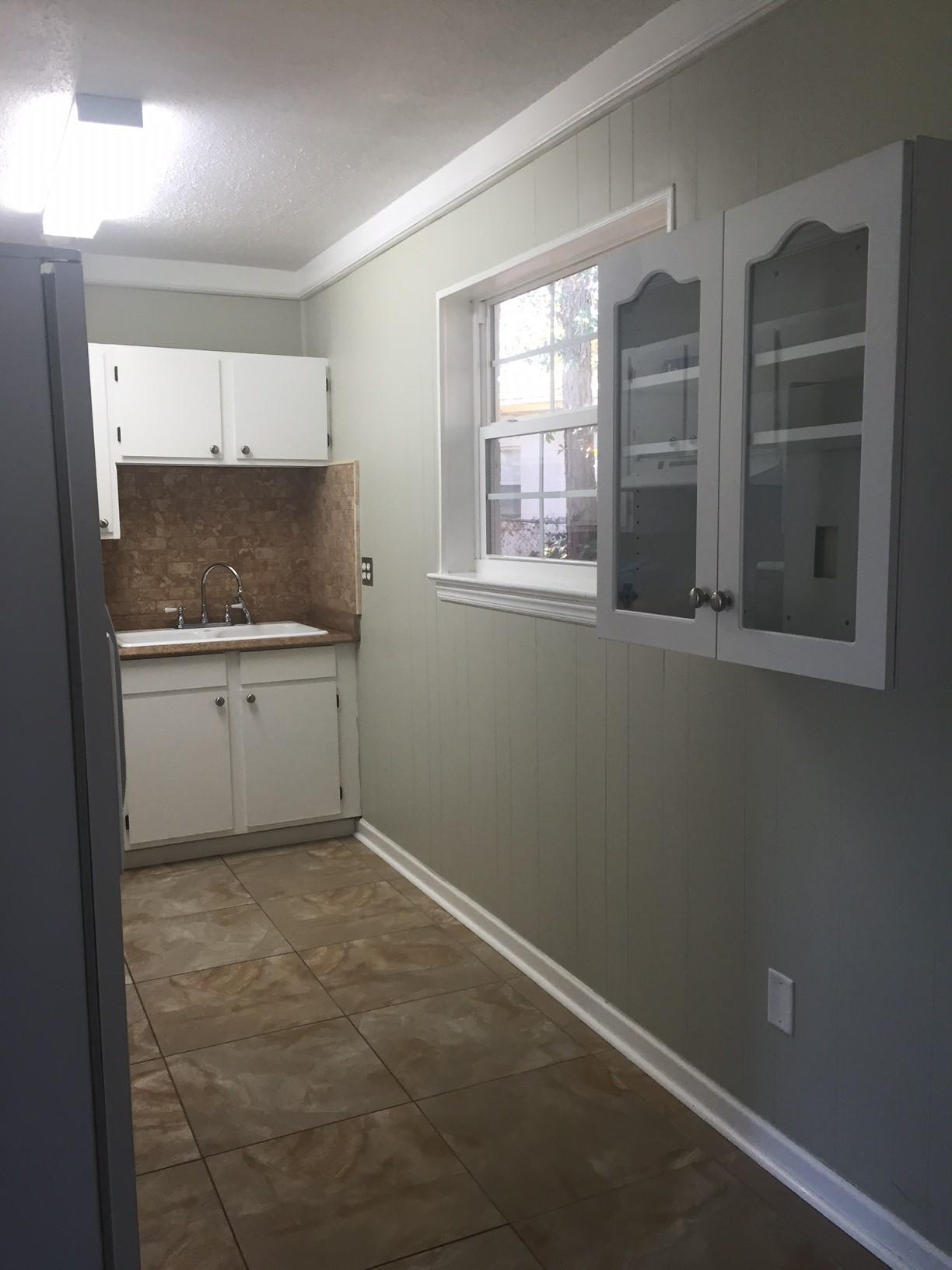 Elliot Point - Residential Lease